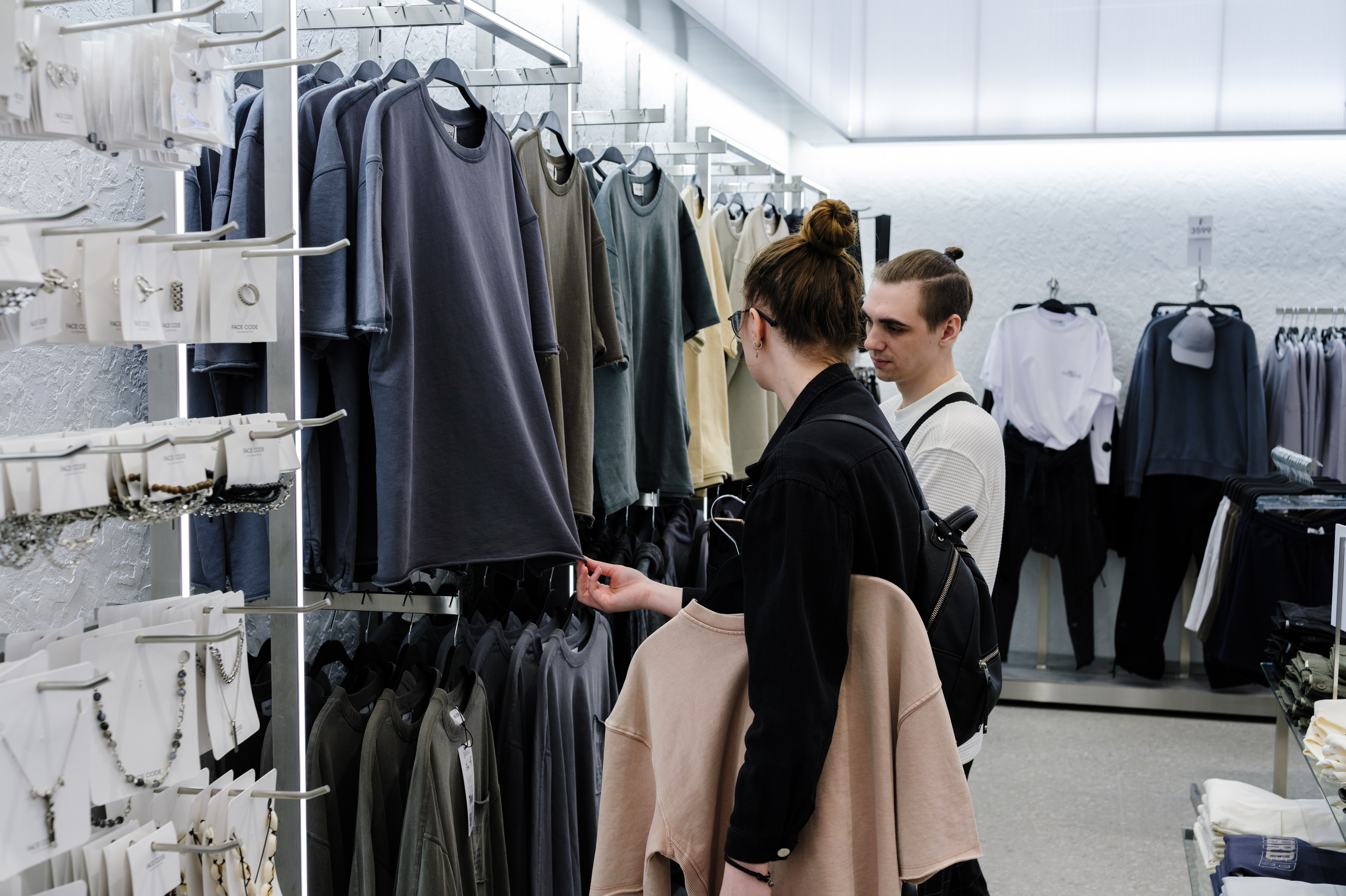 Открытие FACECODE. Репортажный и портретный фотограф в Москве Илья Спиридонов