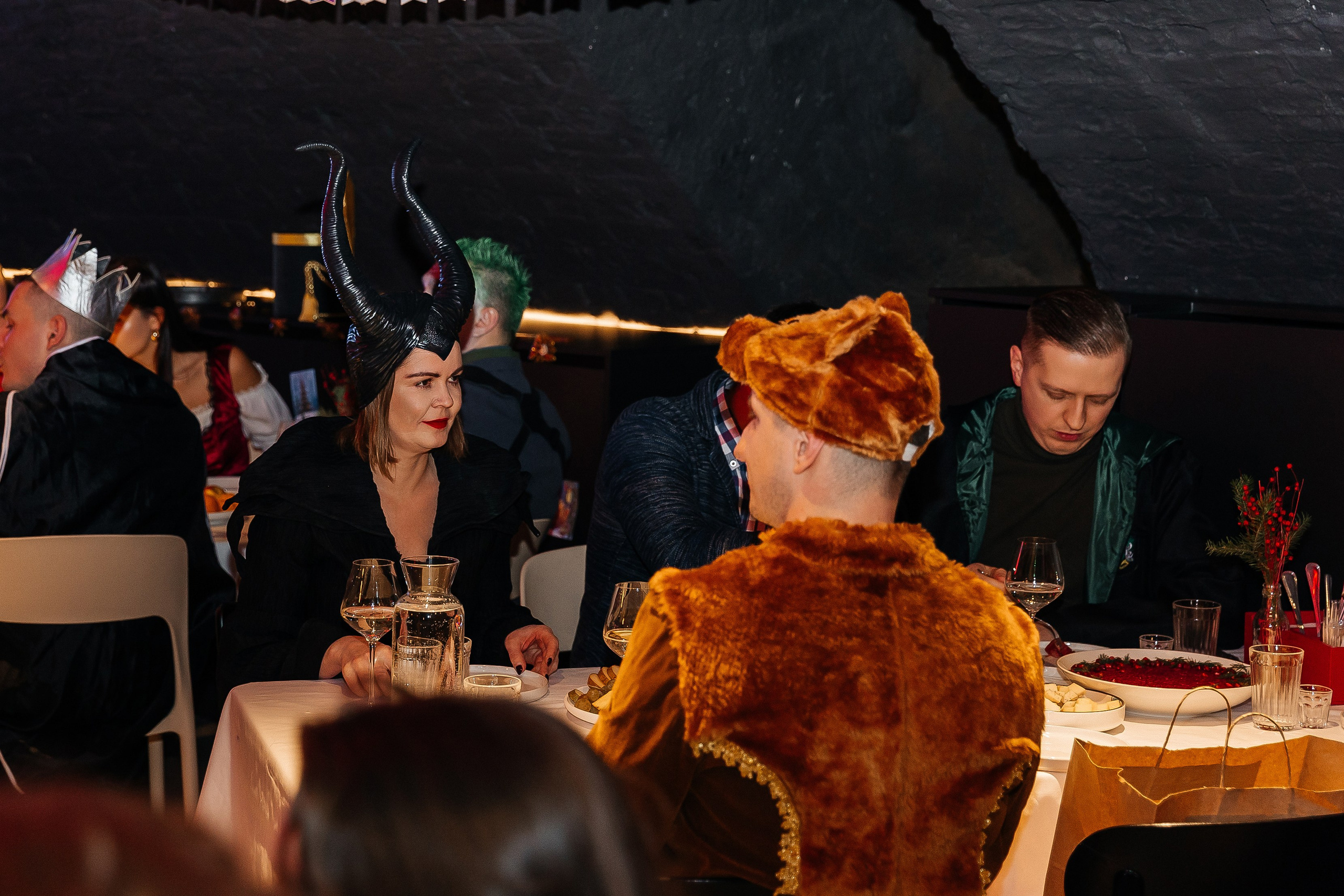 Корпоратив «Симметрия». Свадебный и портретный фотограф в Екатеринбурге Виолетта Куприкова