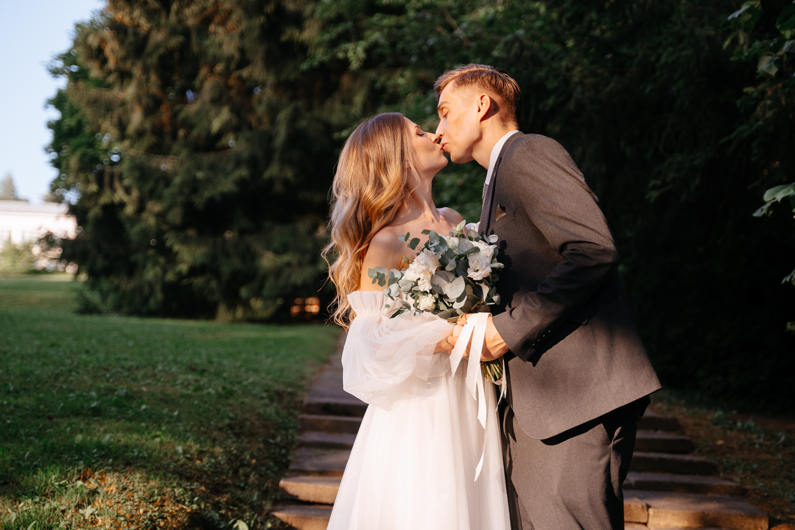 Свадьба загородом в Москве