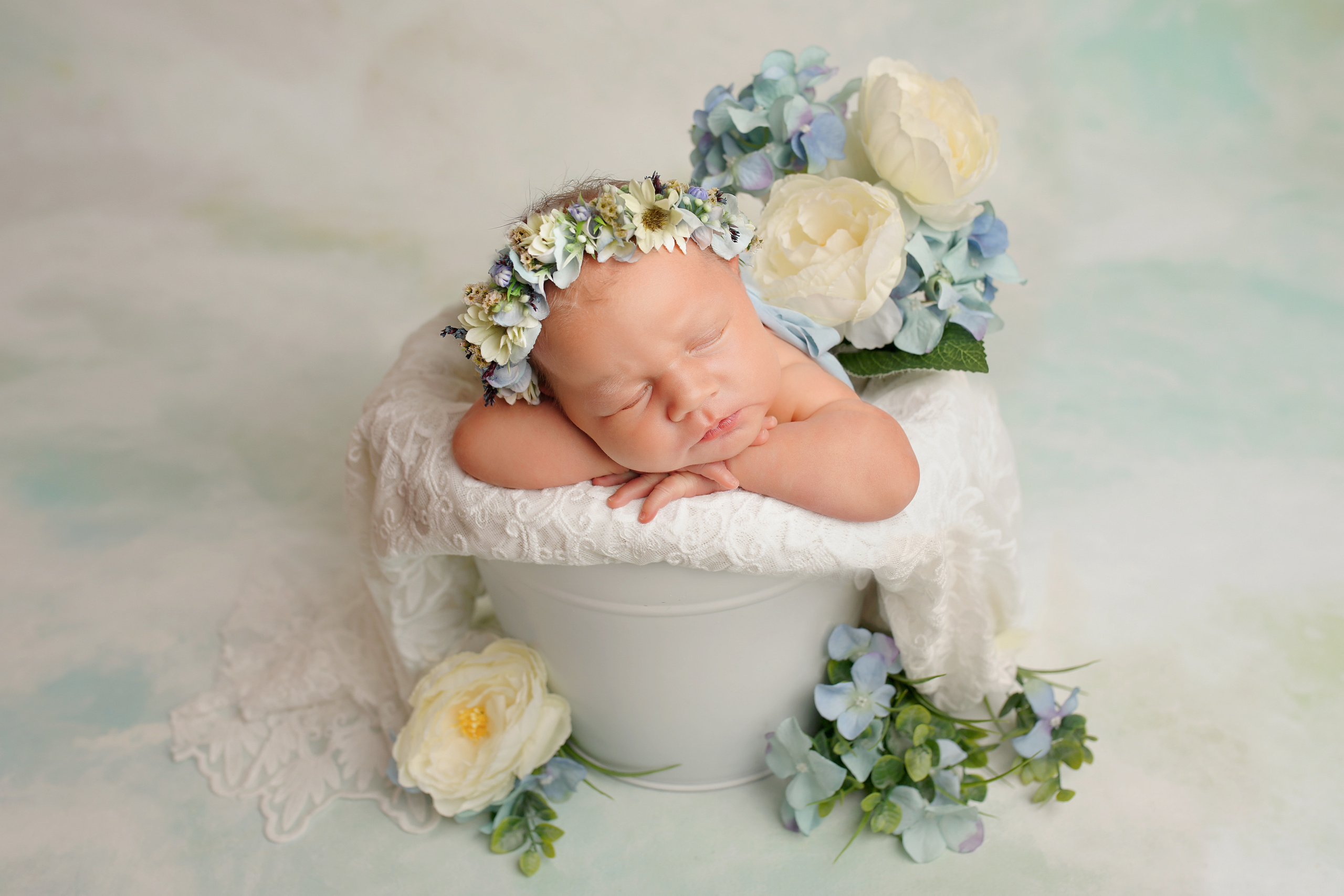 Фотограф новорожденных Калининград. Детский фотограф и фотограф новорожденных в Калининград Оксана Иваний