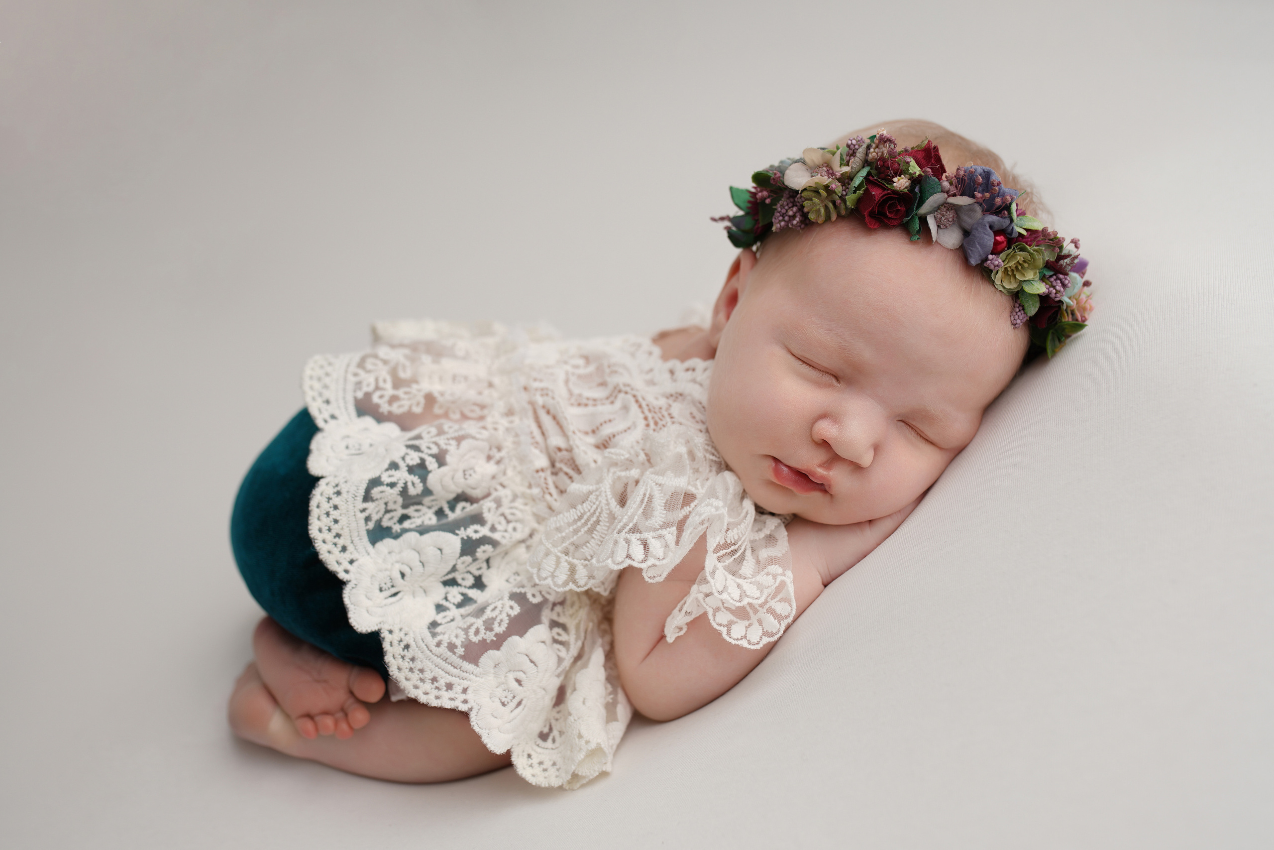Фотограф новорожденных Калининград. Детский фотограф и фотограф новорожденных в Калининград Оксана Иваний
