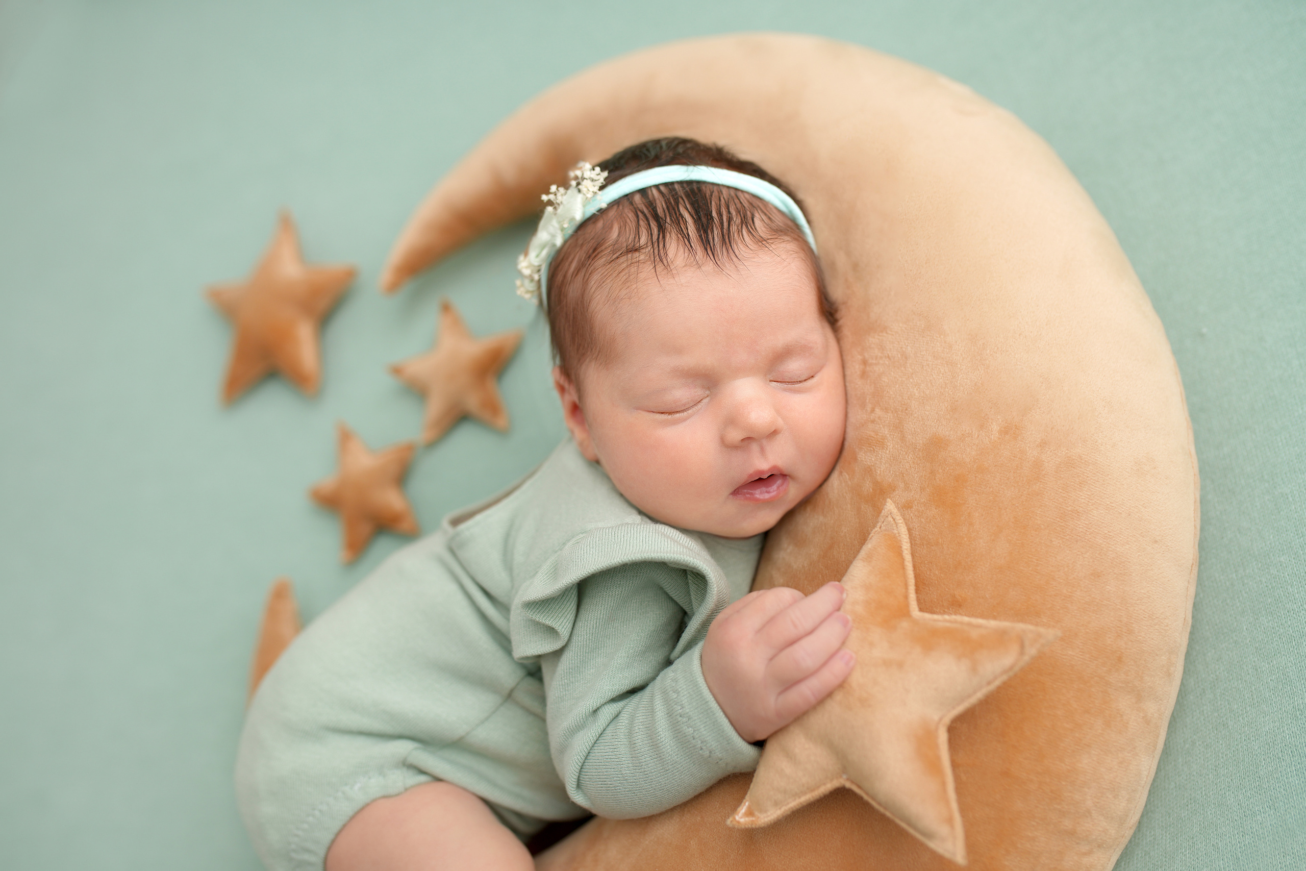 Фотограф новорожденных Калининград. Детский фотограф и фотограф новорожденных в Калининград Оксана Иваний