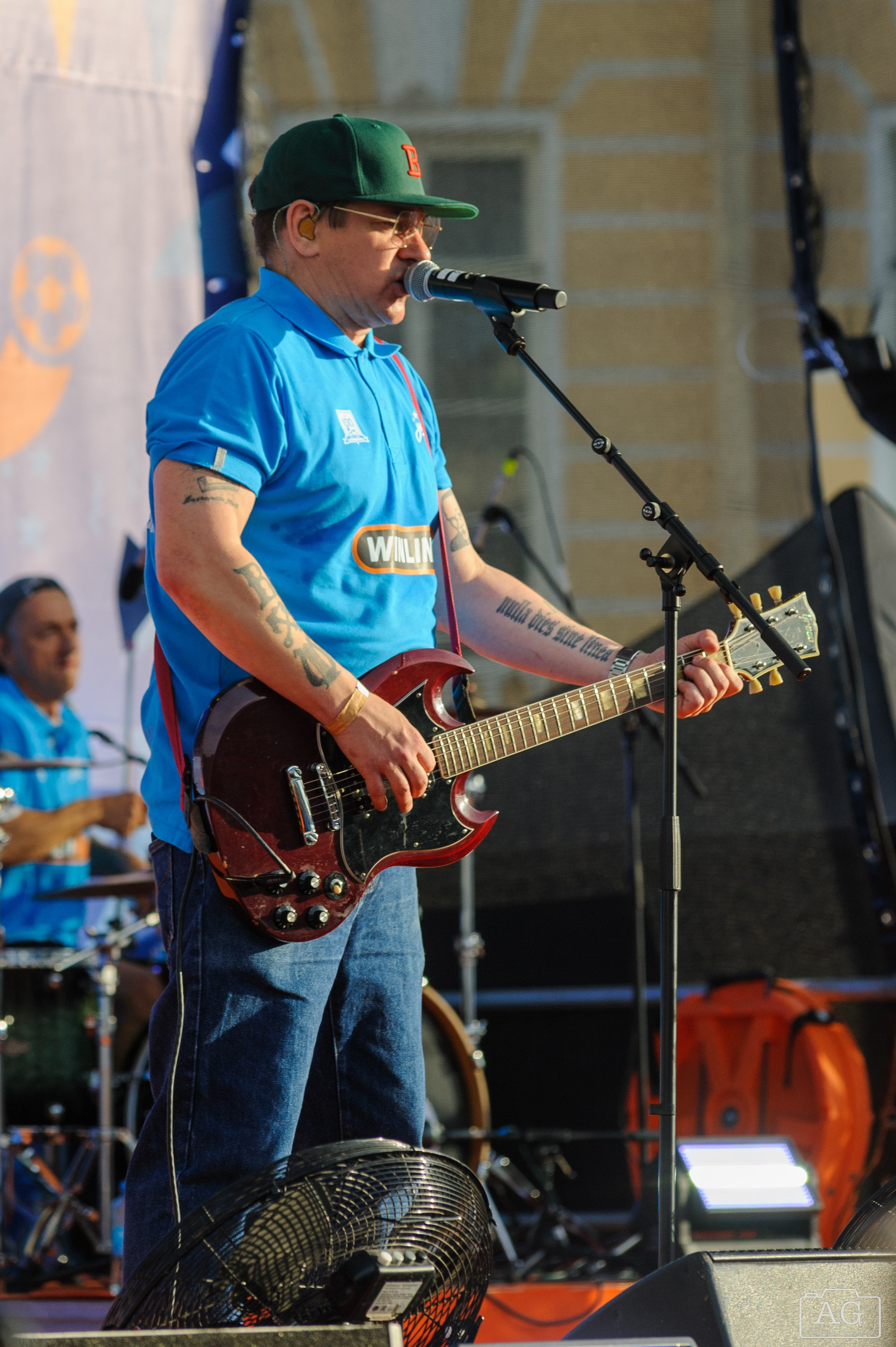 Группа «Кирпичи» на открытой тренировке ФК «Зенит». Алексей Горчаков. Фотограф на ваш праздник