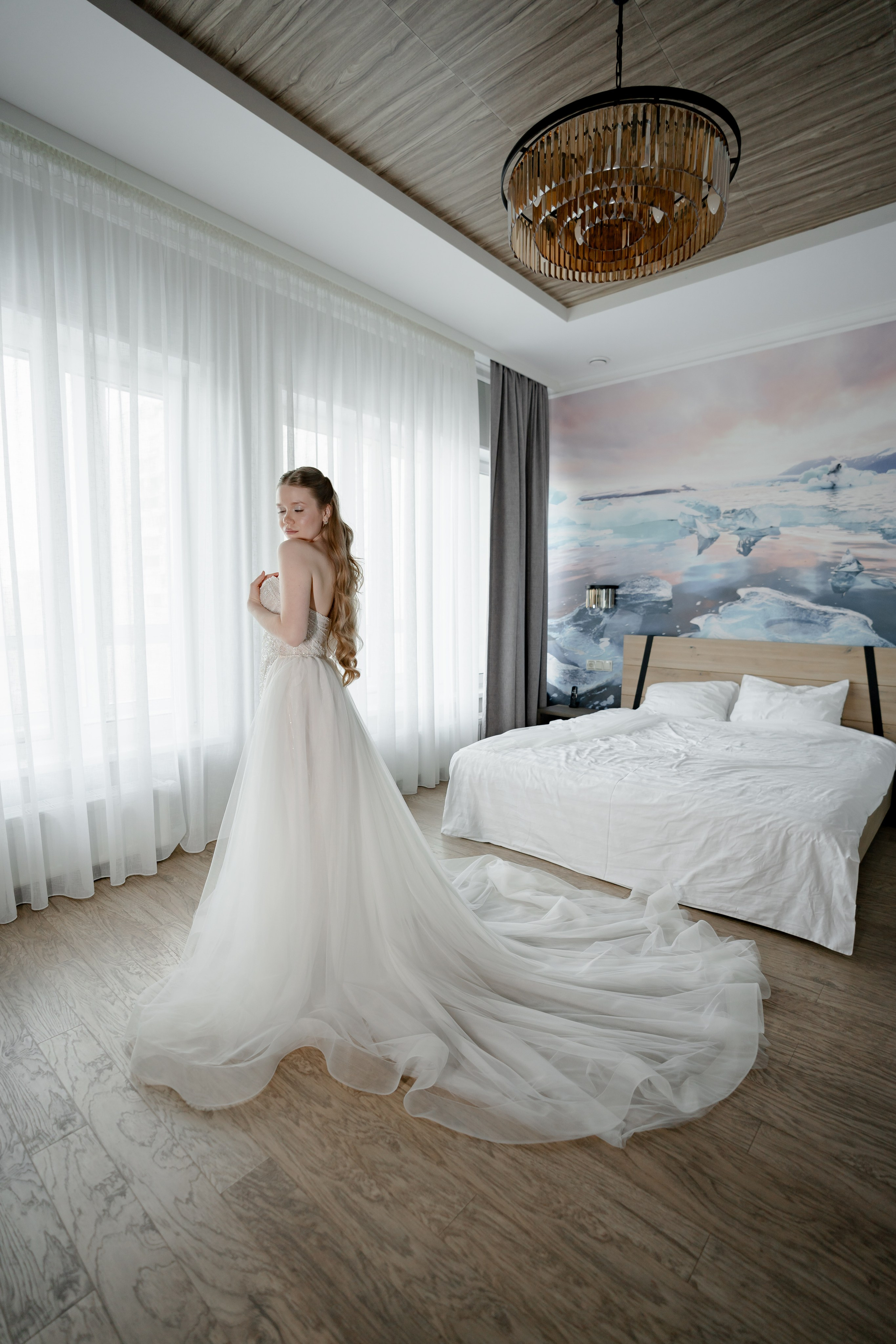 СВАДЕБНАЯ СЬЕМКА СБОРОВ В ОТЕЛЕ И ВЫЕЗД НА ЦЕРЕМОНИЮ (СНЯТО В СИБИРЕ В НИЖНЕВАРТОВСКЕ)М. Профессиональный фотограф, Санкт-Петербург — Виктория Богомолова