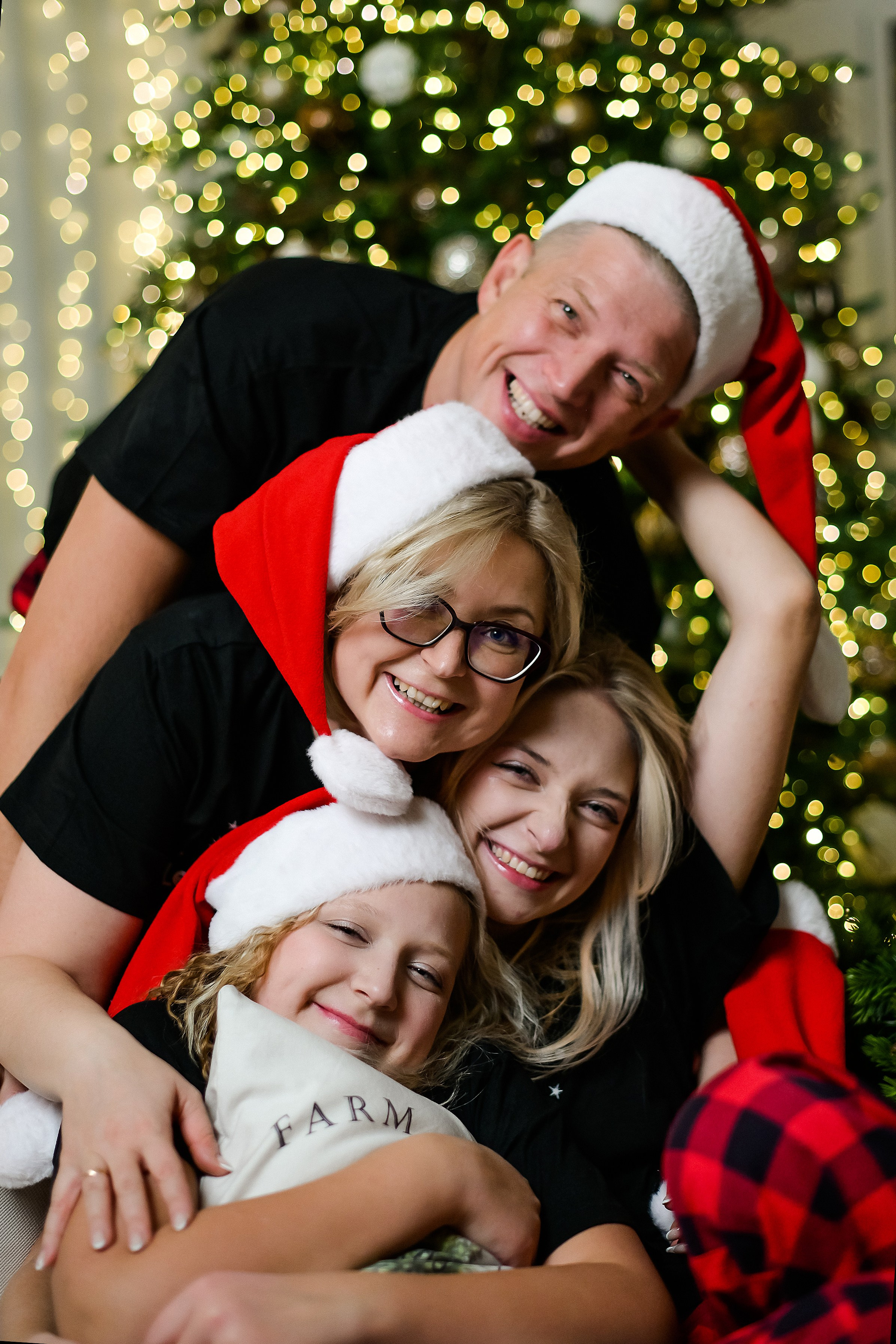 Семья Александра, Сашеньки, Юленьки и Катюши