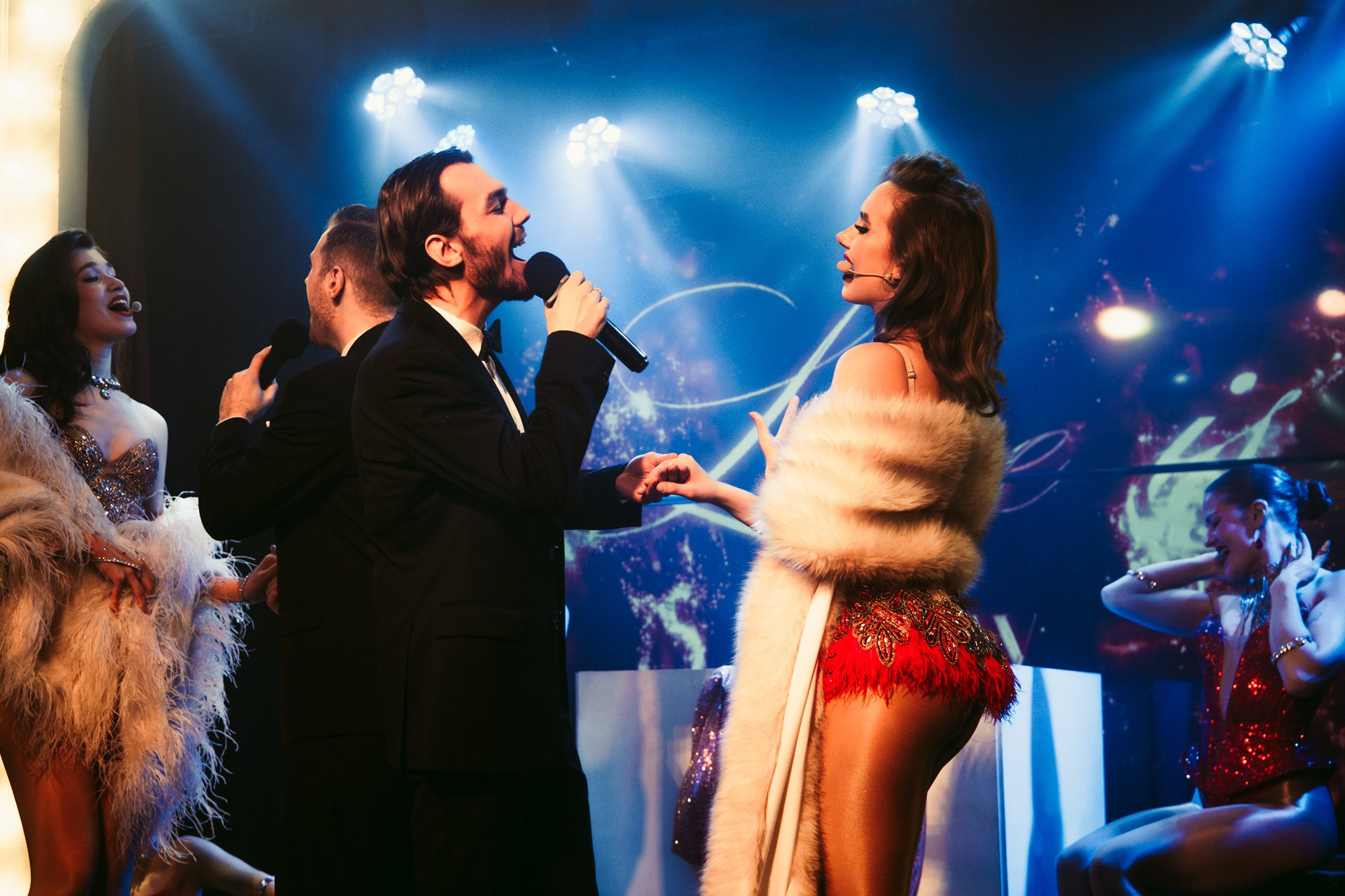 Show must go on. Фотограф, г. Иркутск