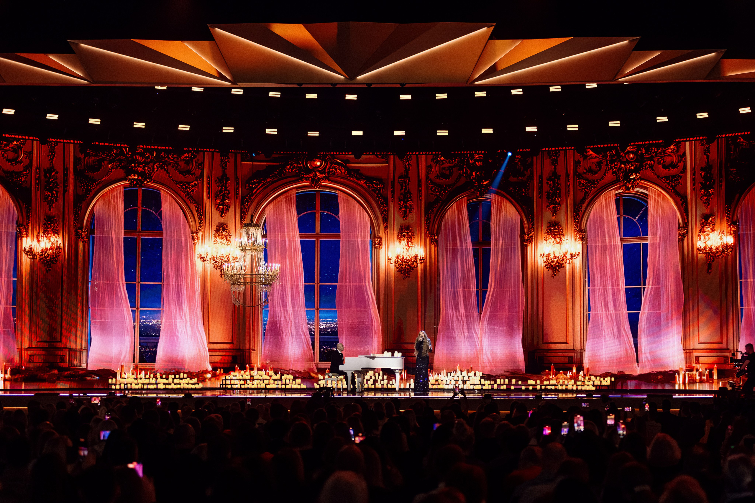 Премия Виктория 2025. Олег Левин — профессиональный концертный и бэкстейдж фотограф в Москве