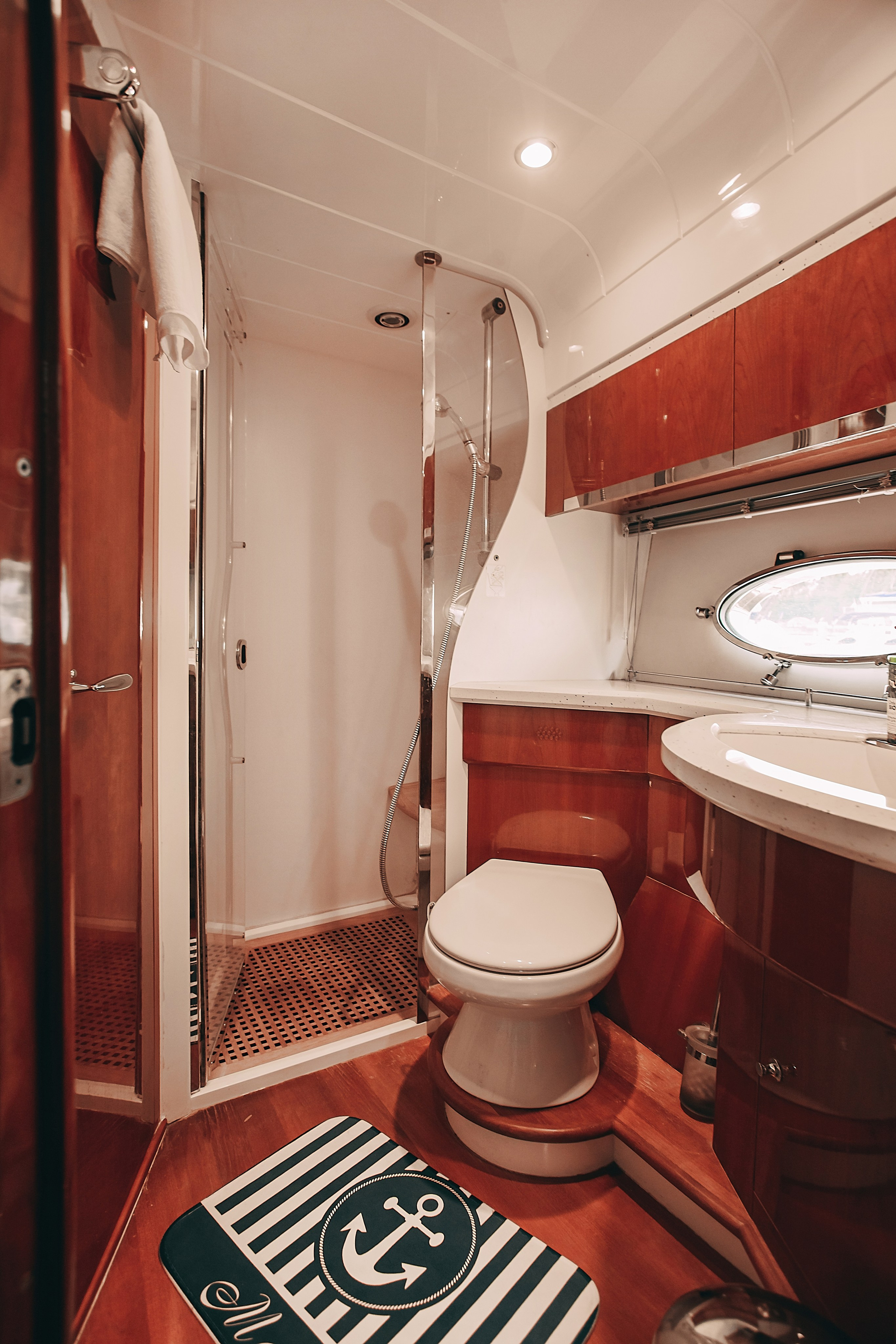 Яхта Princess 57 Esperanza. SPB Rent Boats|аренда катеров и теплоходов