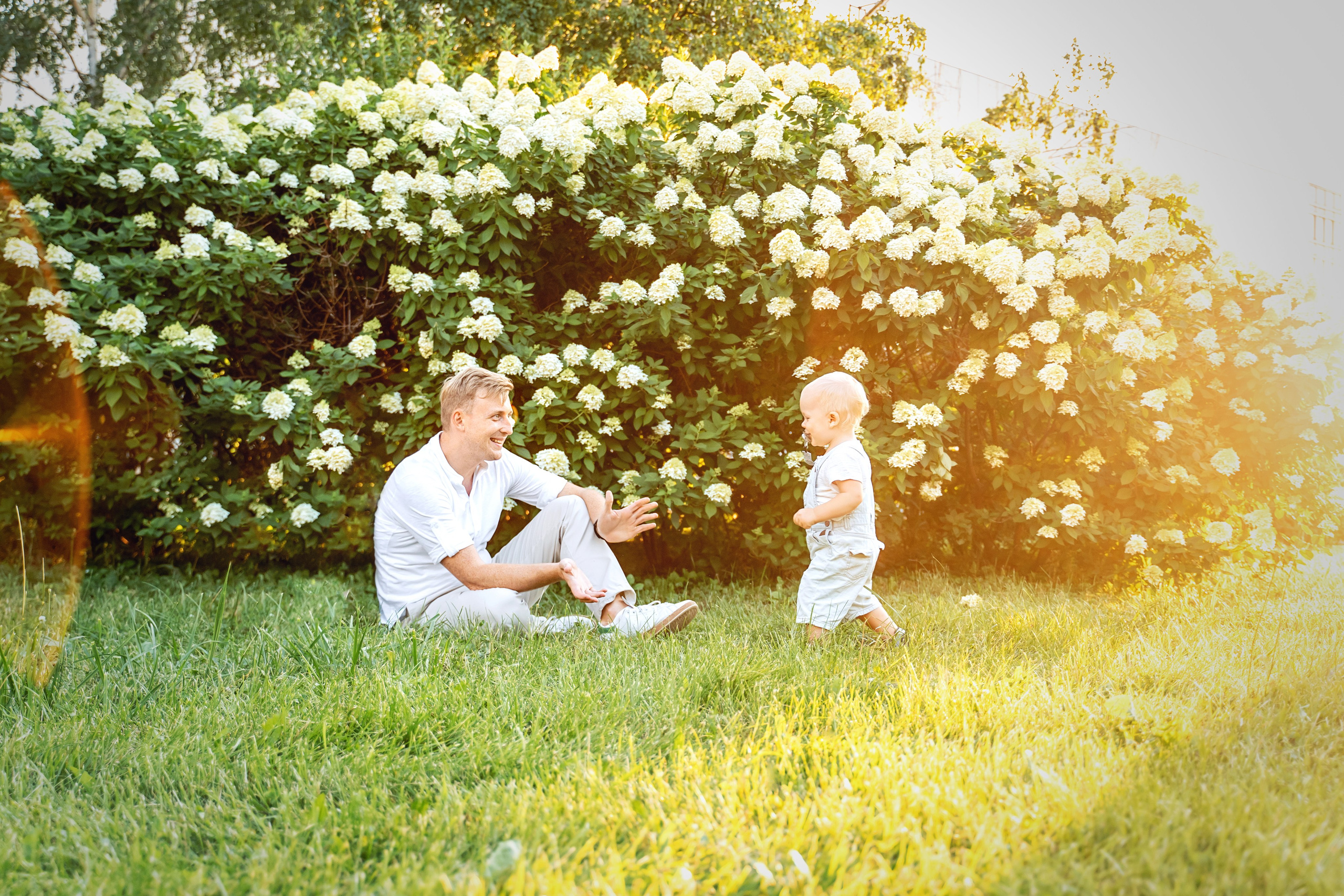 Семейная прогулка в парке Музеон на закате. Фотограф \ Видеограф на Крещение, Венчание Москва| Семейные съемки