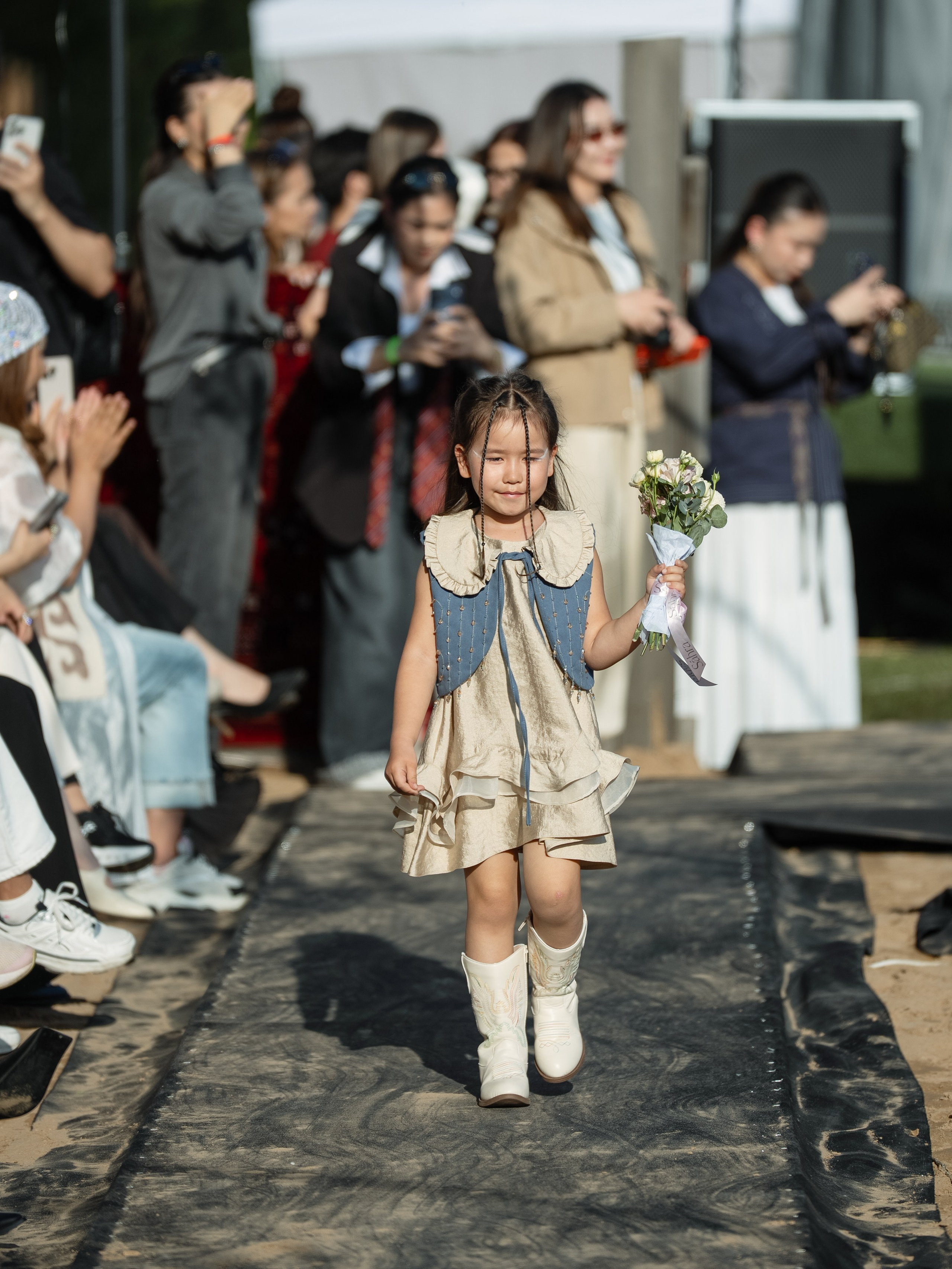 Brand Darideiya. Сайт Алматинского НЮ АРТ, будуар и фэшн фотографа Дениса Карпенко