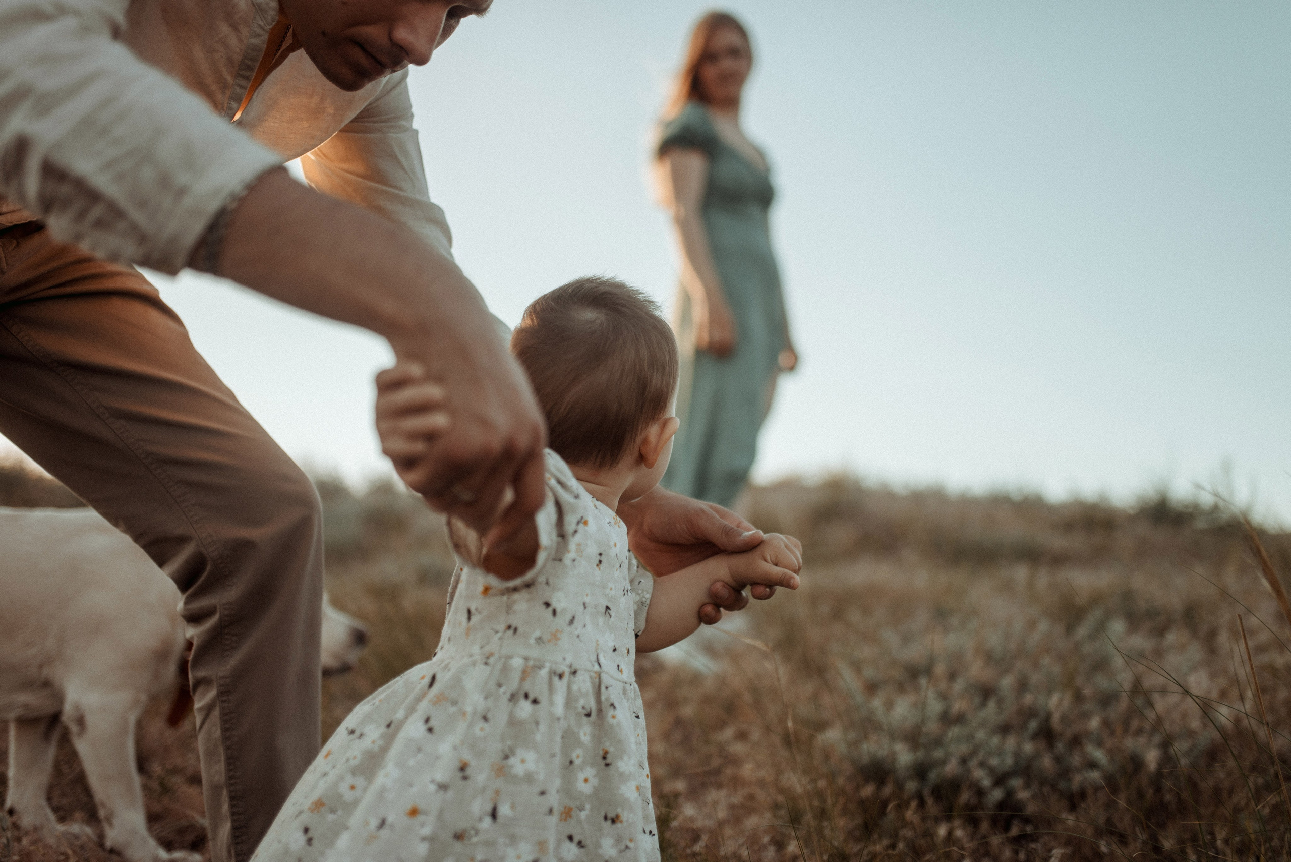Трое в поле, не считая собаки. Семейный документальный фотограф в Волгограде Мариэта Додина