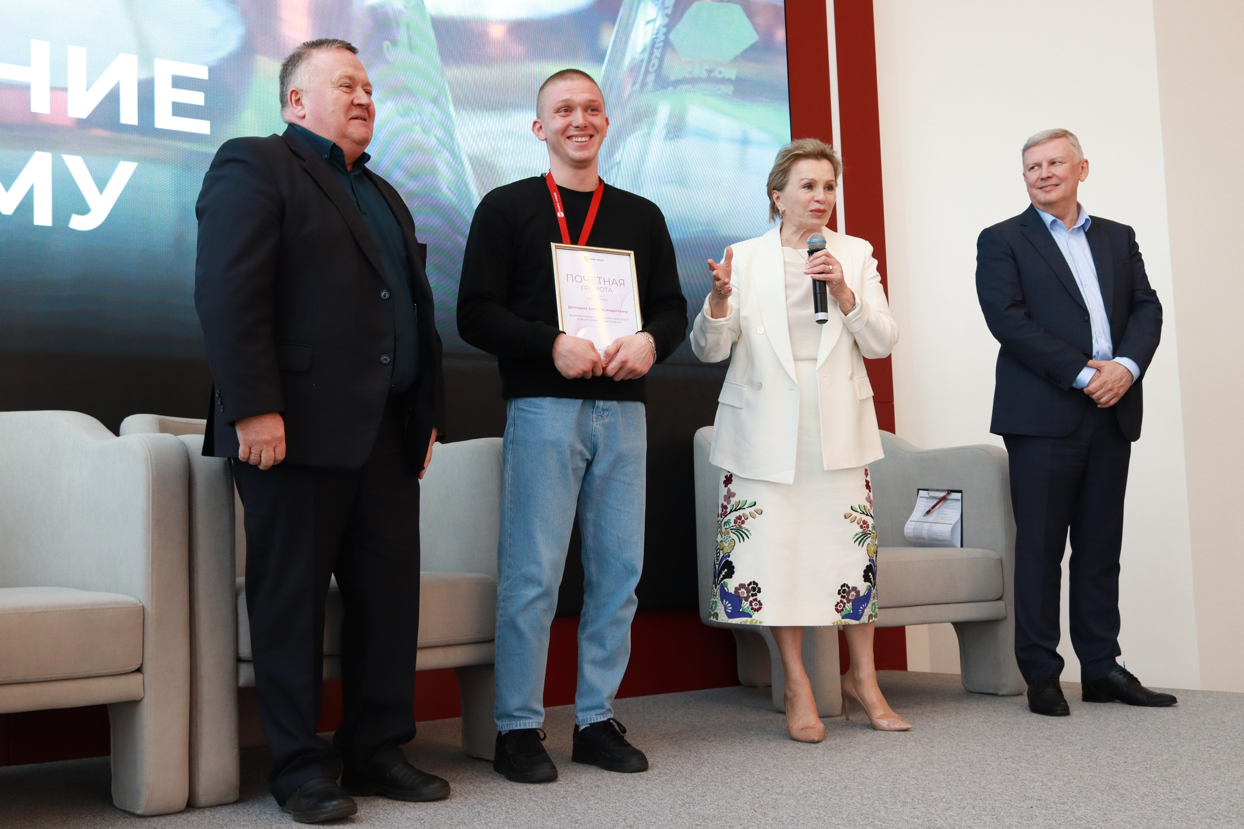 День фармацевта в России/ Велфарма. Репортажный фотограф в Москве и Зеленограде Karina-vozd