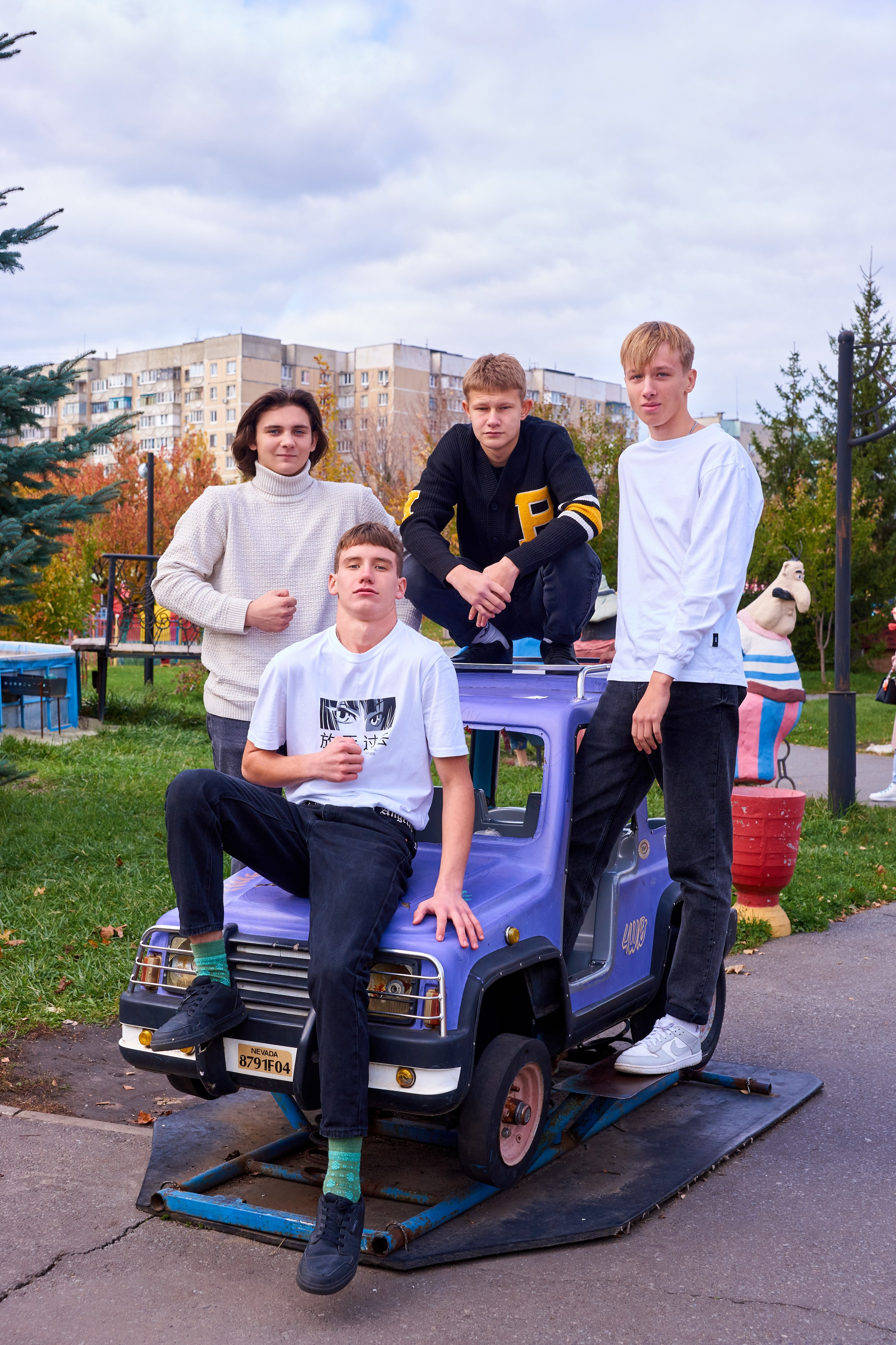 9 класс. Осень в парке. 2022. Childrenfoto.ru