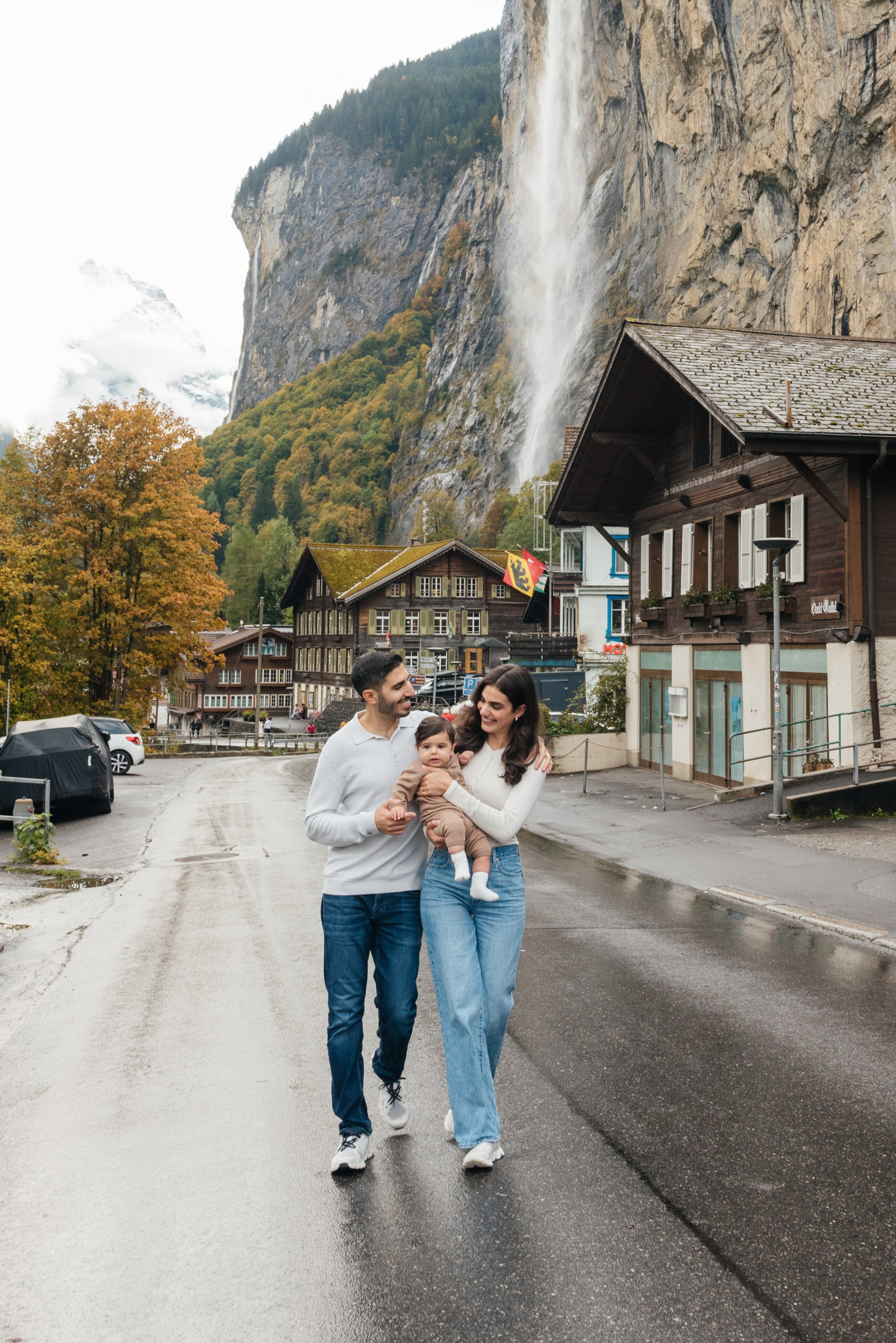 Ruby, Elie and Leo (Lauterbrunnen, Suisse). Photographe en Suisse et en Europe Anna Alekseenko