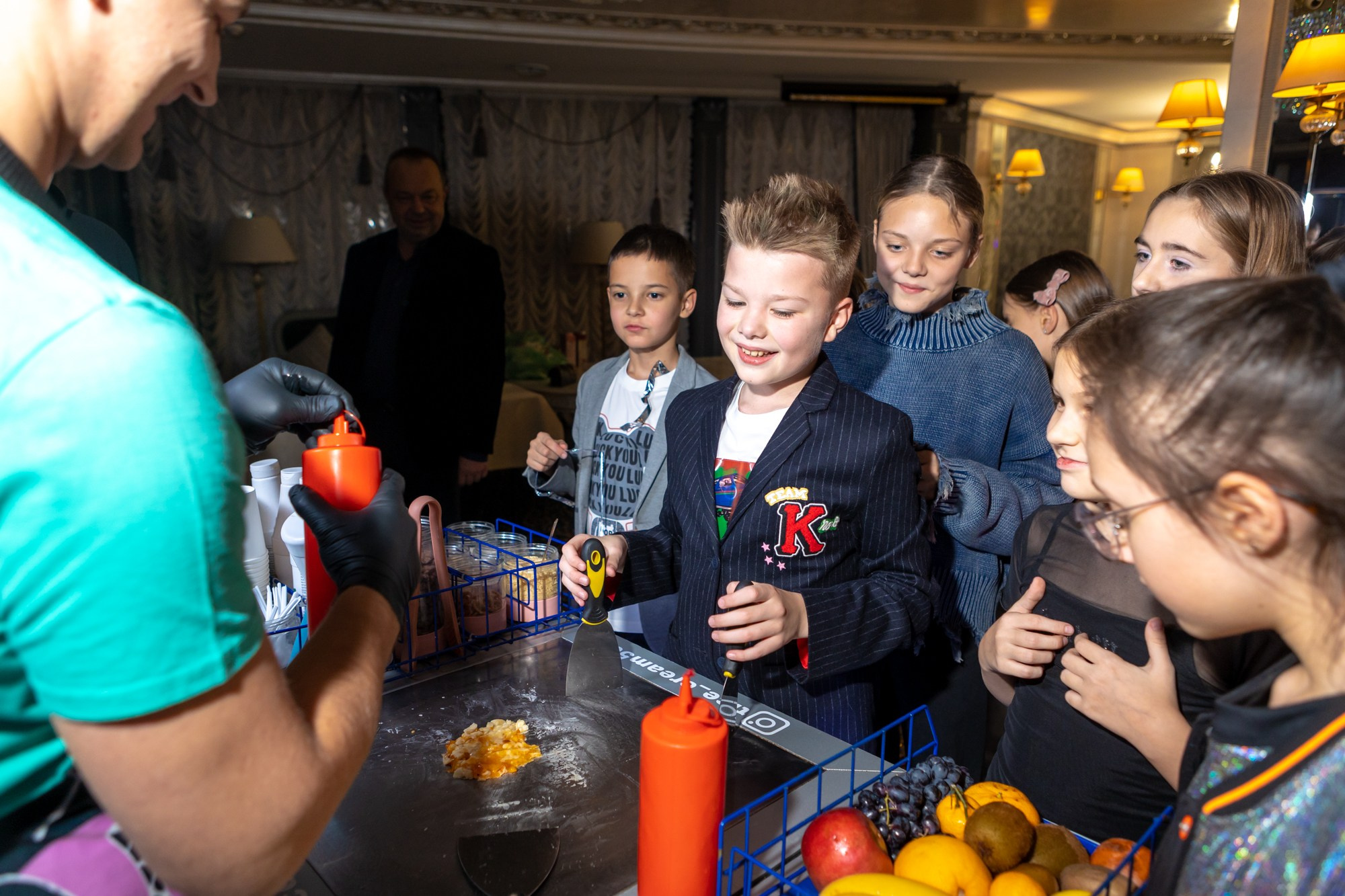 День Рождения в Moncher. Фотограф в Оренбурге. Профессиональный фотограф