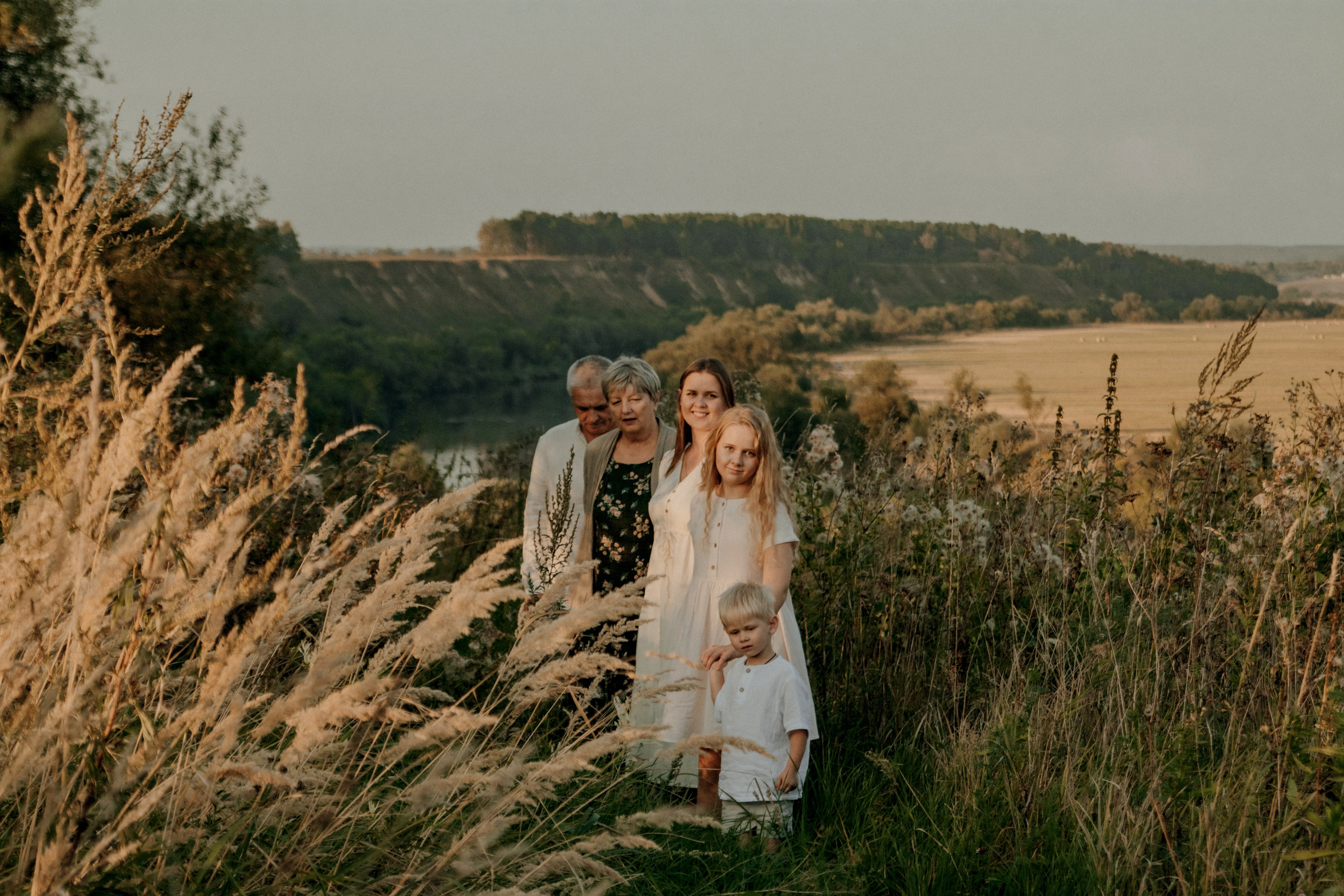 Семья Гафиятовых. Свадебный и индивидуальный фотограф в Суворове Клюева Мария
