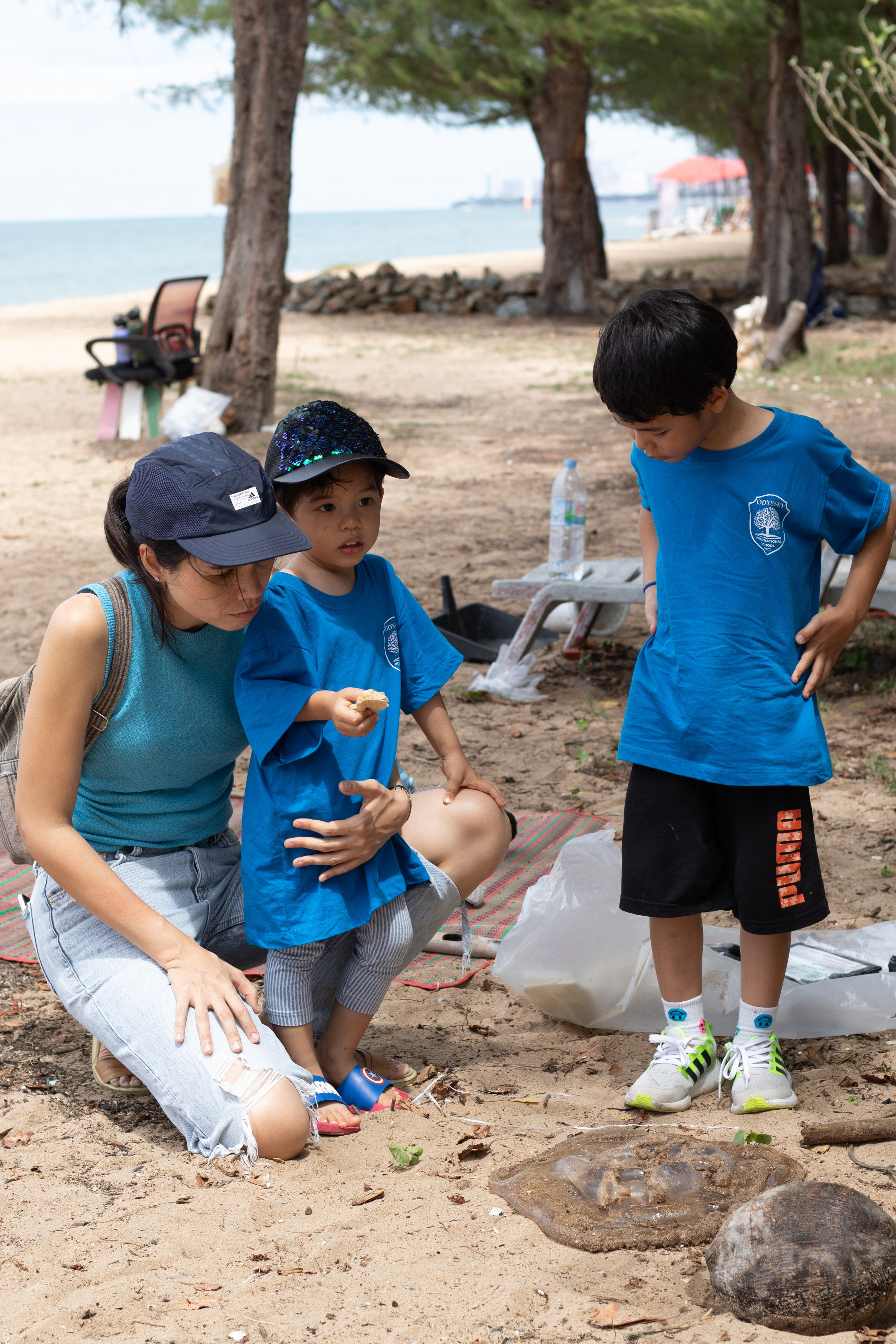The Good News — PlanetCleanup. Portrait photographer in Thailand