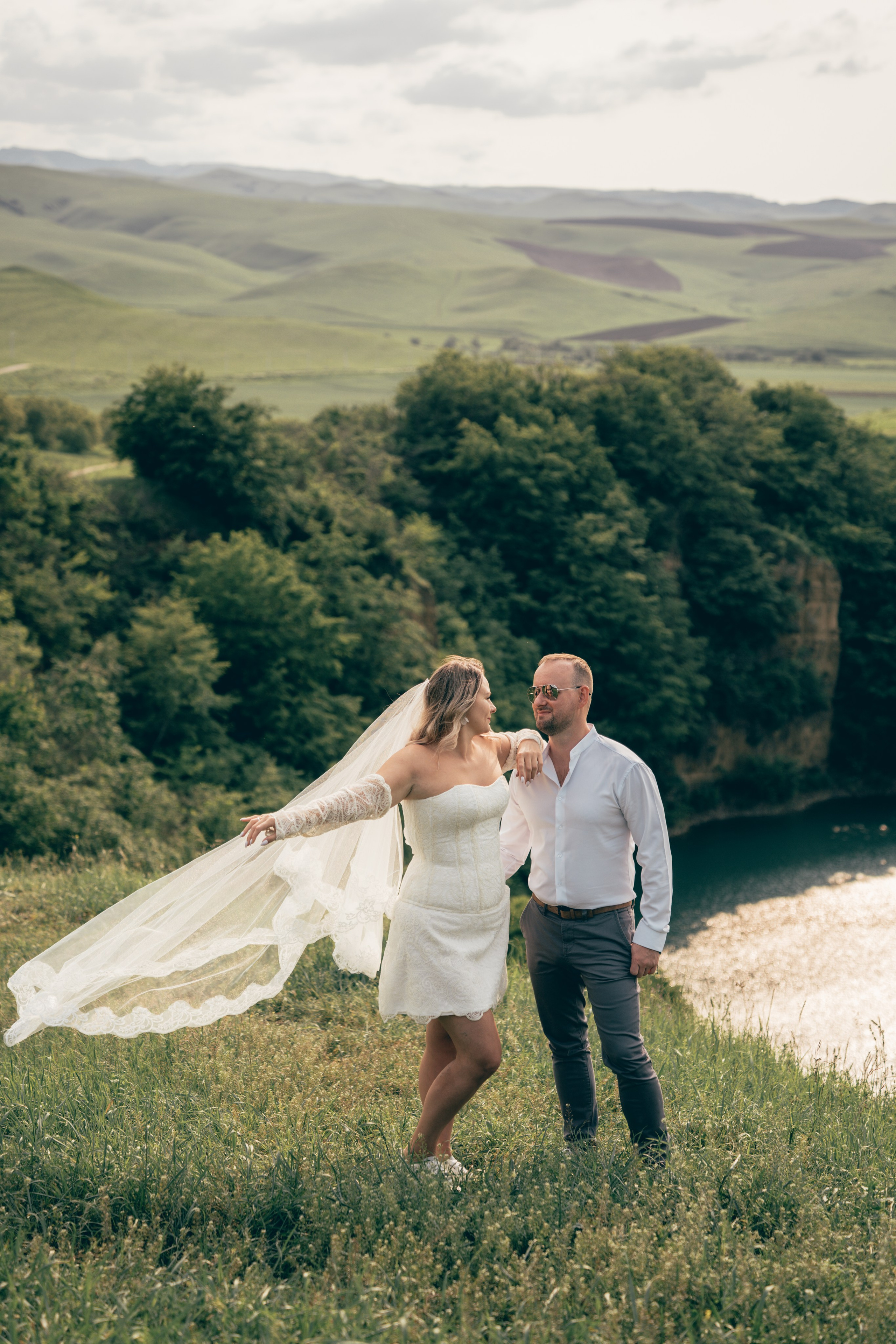 Съемка для брендов одежды КМВ Пятигорск, Железноводск, Ессентуки, Кисловодск Архыз Домбай Фотосессия. Фотограф КМВ|ГОРЫ Пятигорск Железноводск Ессентуки Кисловодск Домбай Архыз Эльбрус