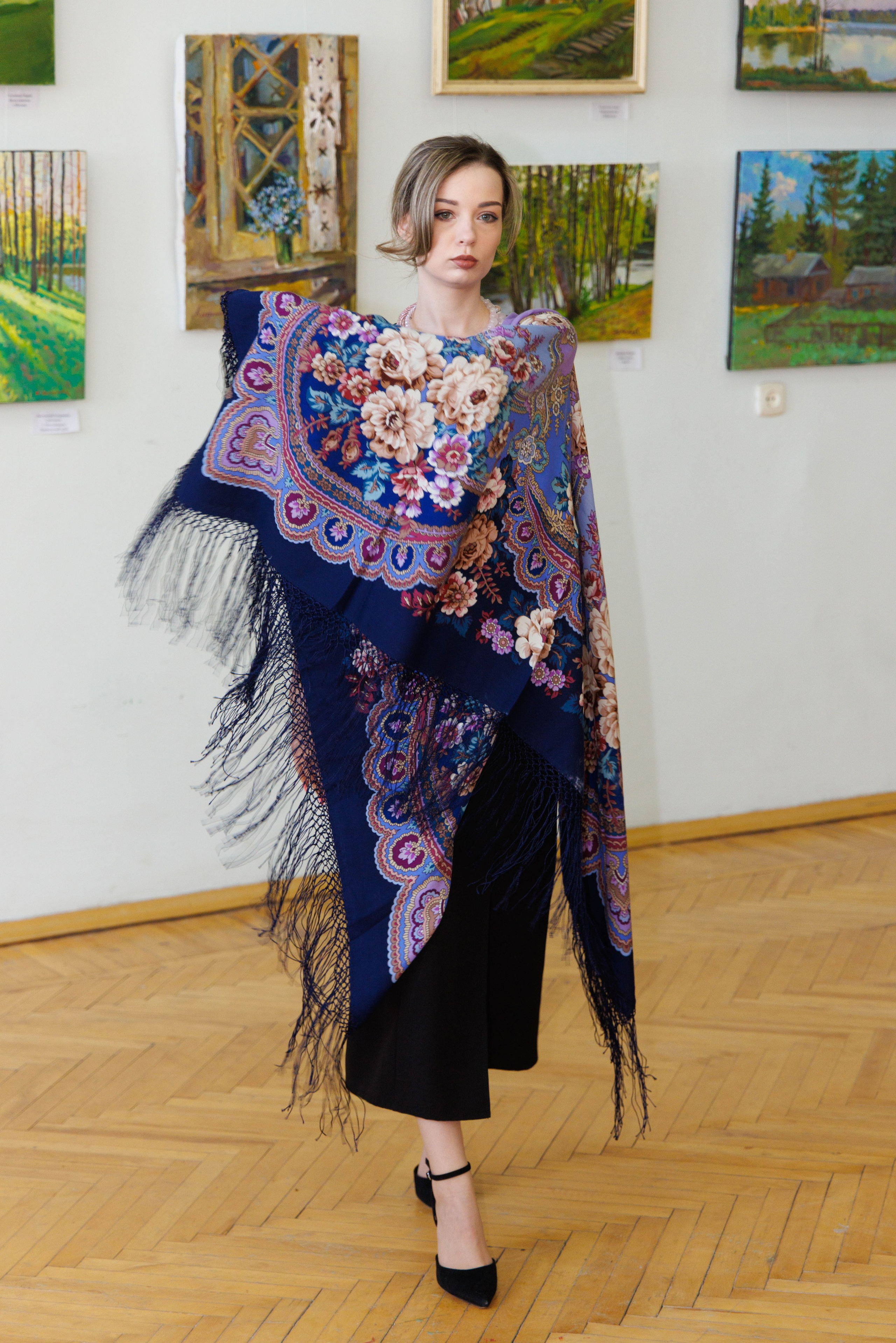 Всероссийский пленэр художников в доме-музее Ильи Репина, 2025. Коллекционер и искусствовед Олеся Ястребова