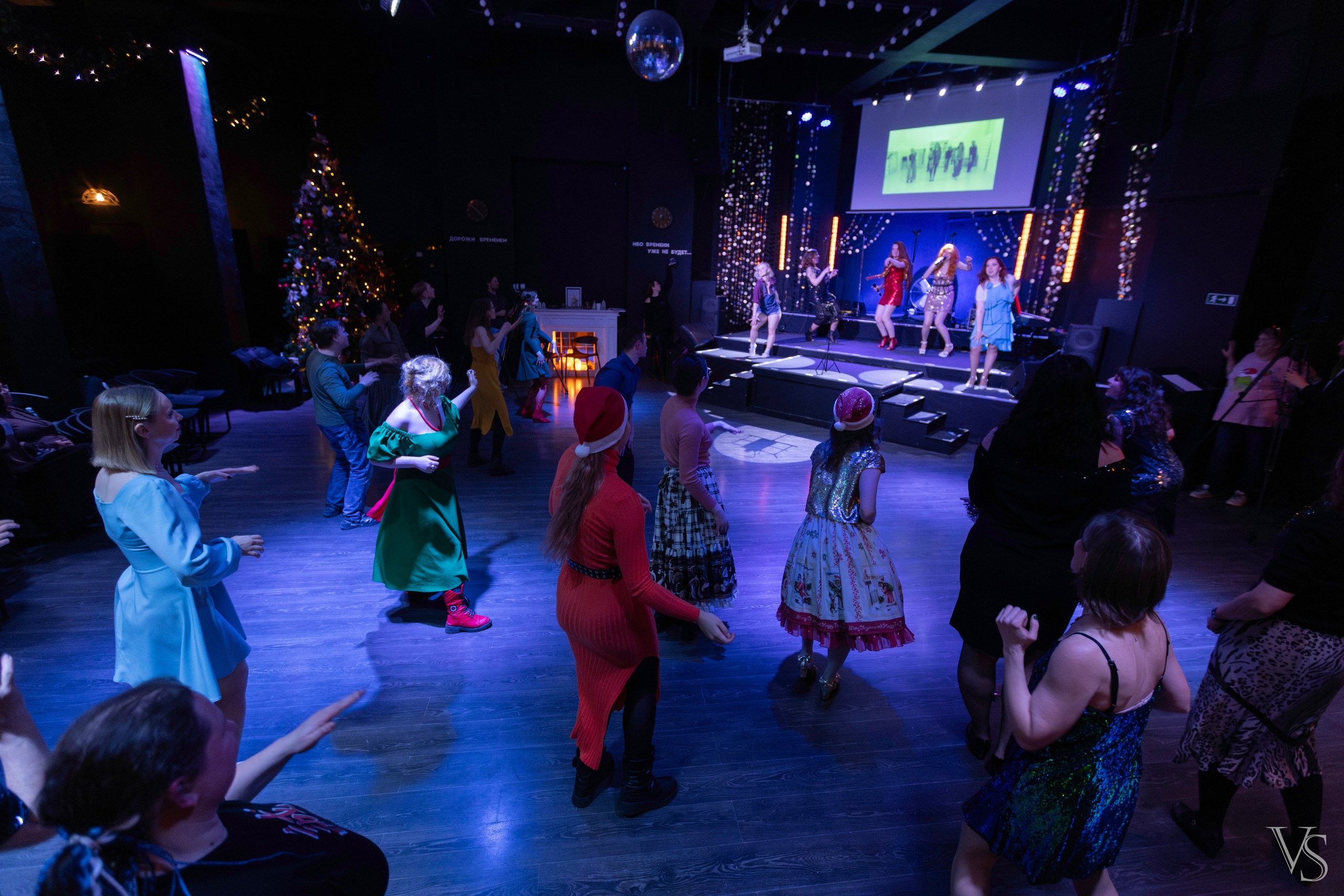 Мюзикл Elf и новогодний концерт Fellowship. Фотограф Виктор Степанов