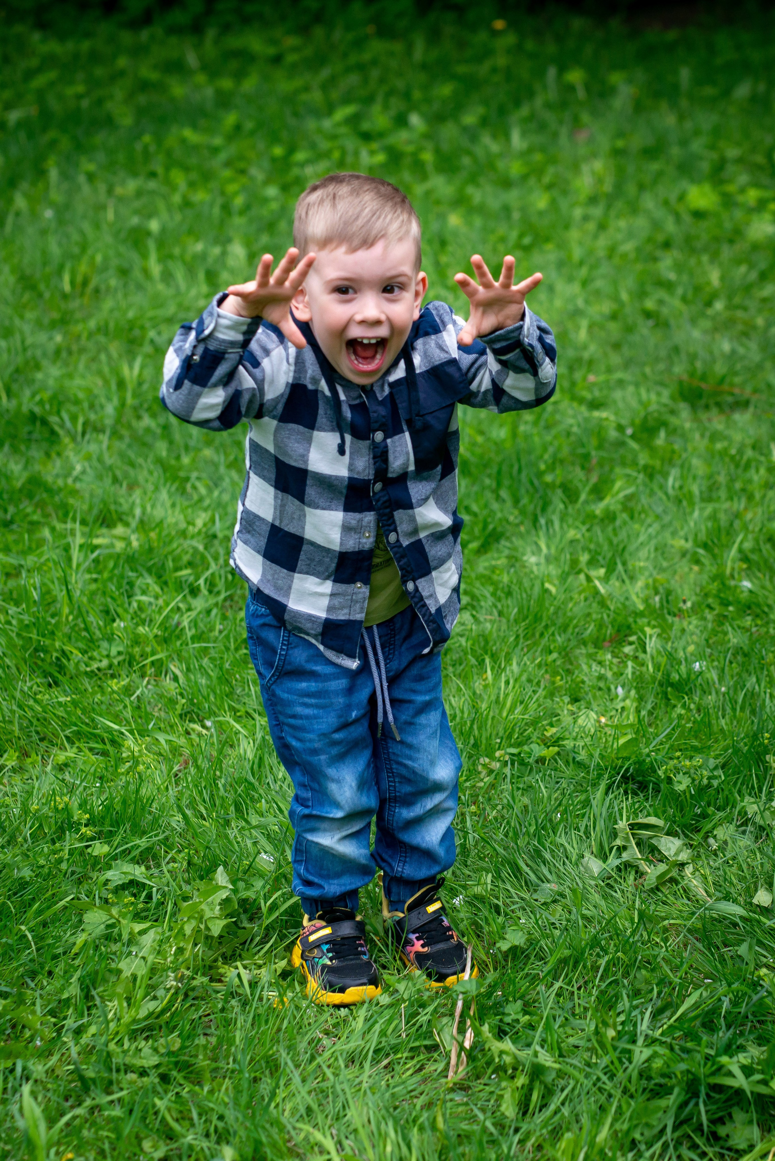 Наташа и Дима (фотосессия в цветущих садах). Портретный, семейный и свадебный фотограф в Санкт-Петербурге и в Пушкине Ширяев Денис