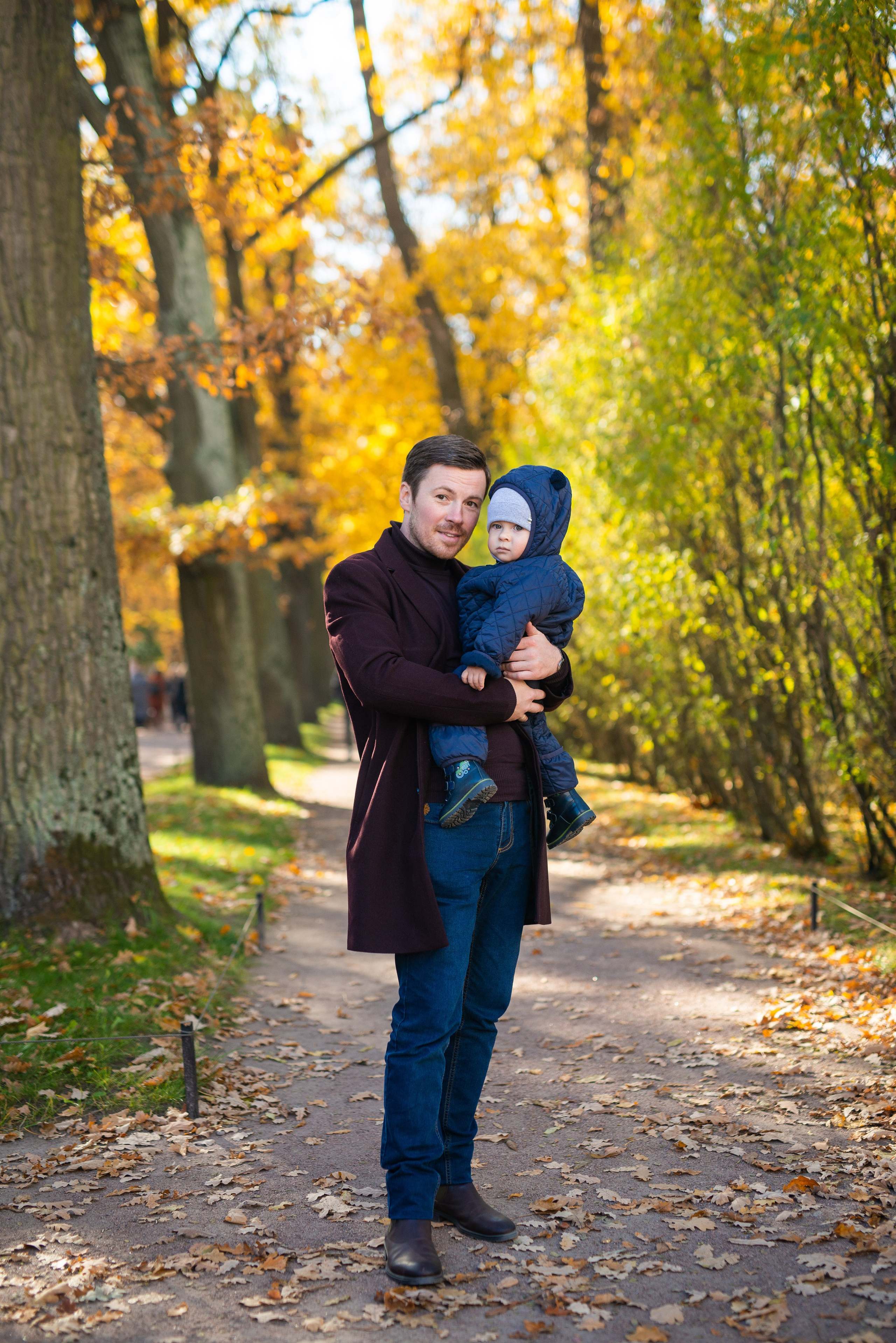 Егор, Валерия и Андрей осенняя прогулка. Портретный, семейный и свадебный фотограф в Санкт-Петербурге и в Пушкине Ширяев Денис