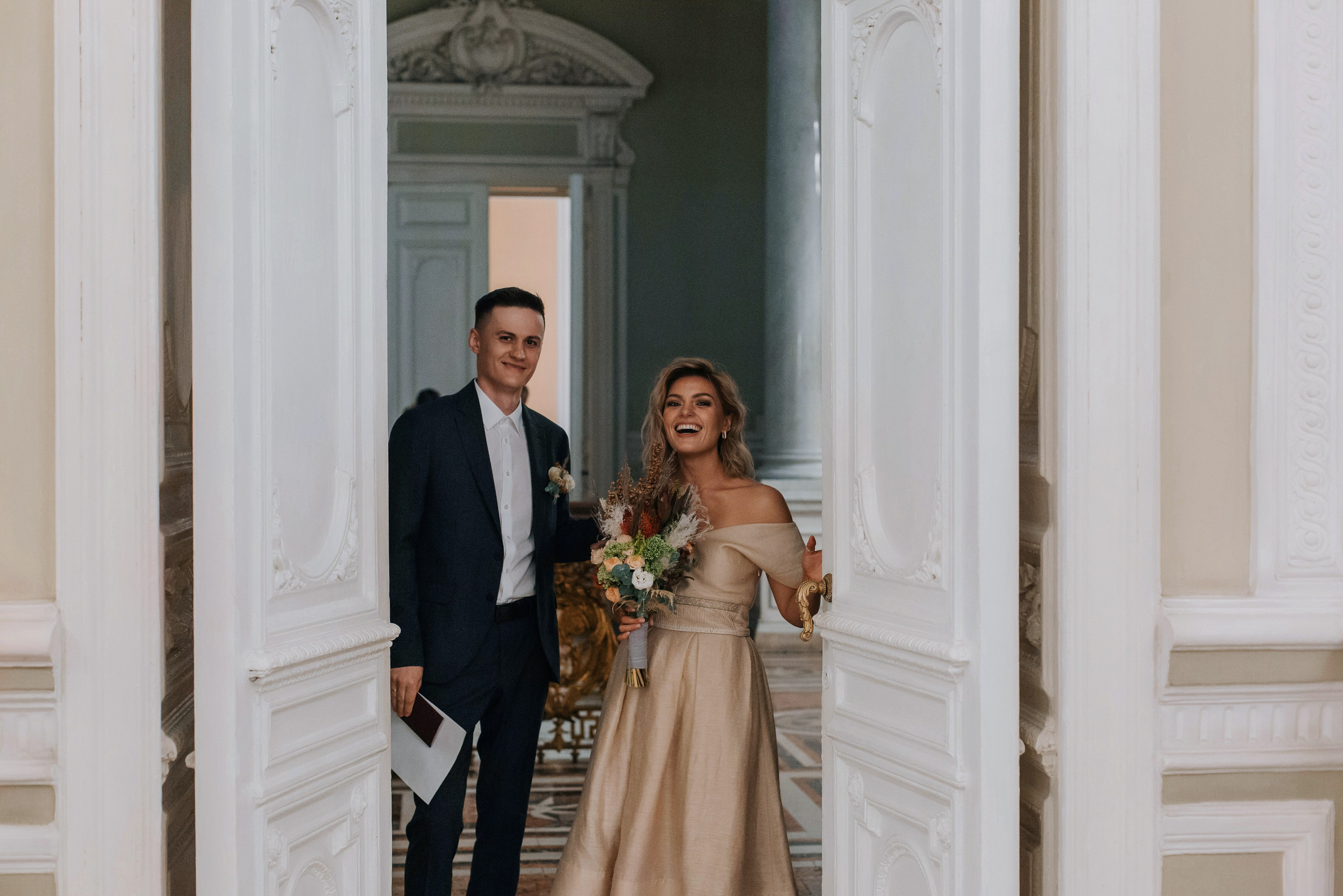 Свадьба для двоих с прогулкой в Выборге. Свадебный фотограф в Санкт-Петербурге Вика Стукачева