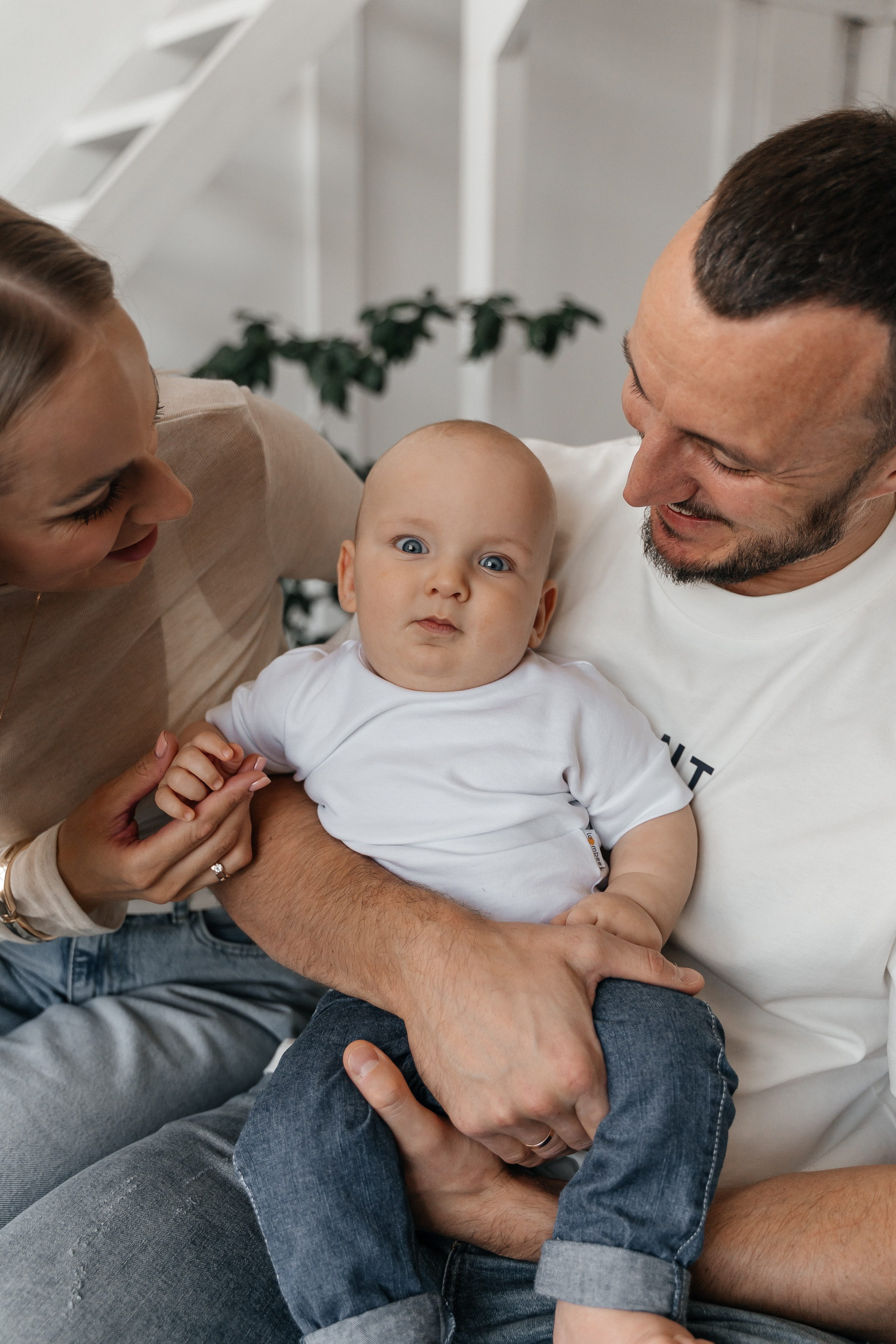 Саша, Юля и Лев. Волик Мария