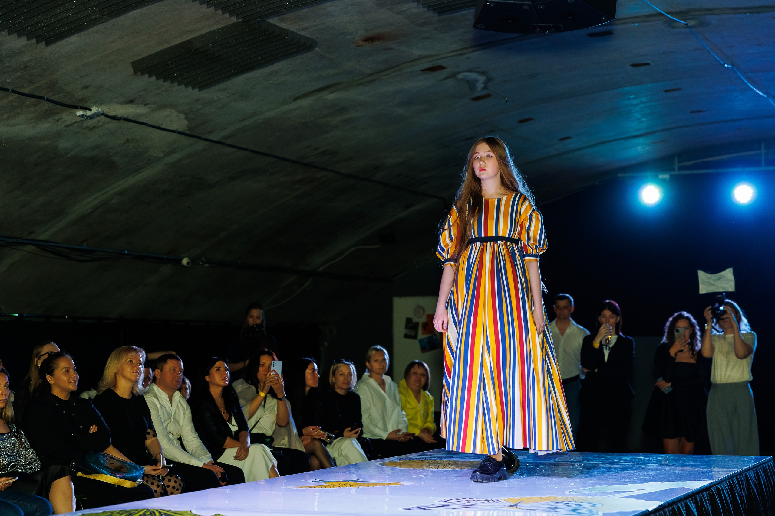 Показ Надежды Шибиной от журнала «Жираf». Фотограф Новосибирск — Наталья Гресь