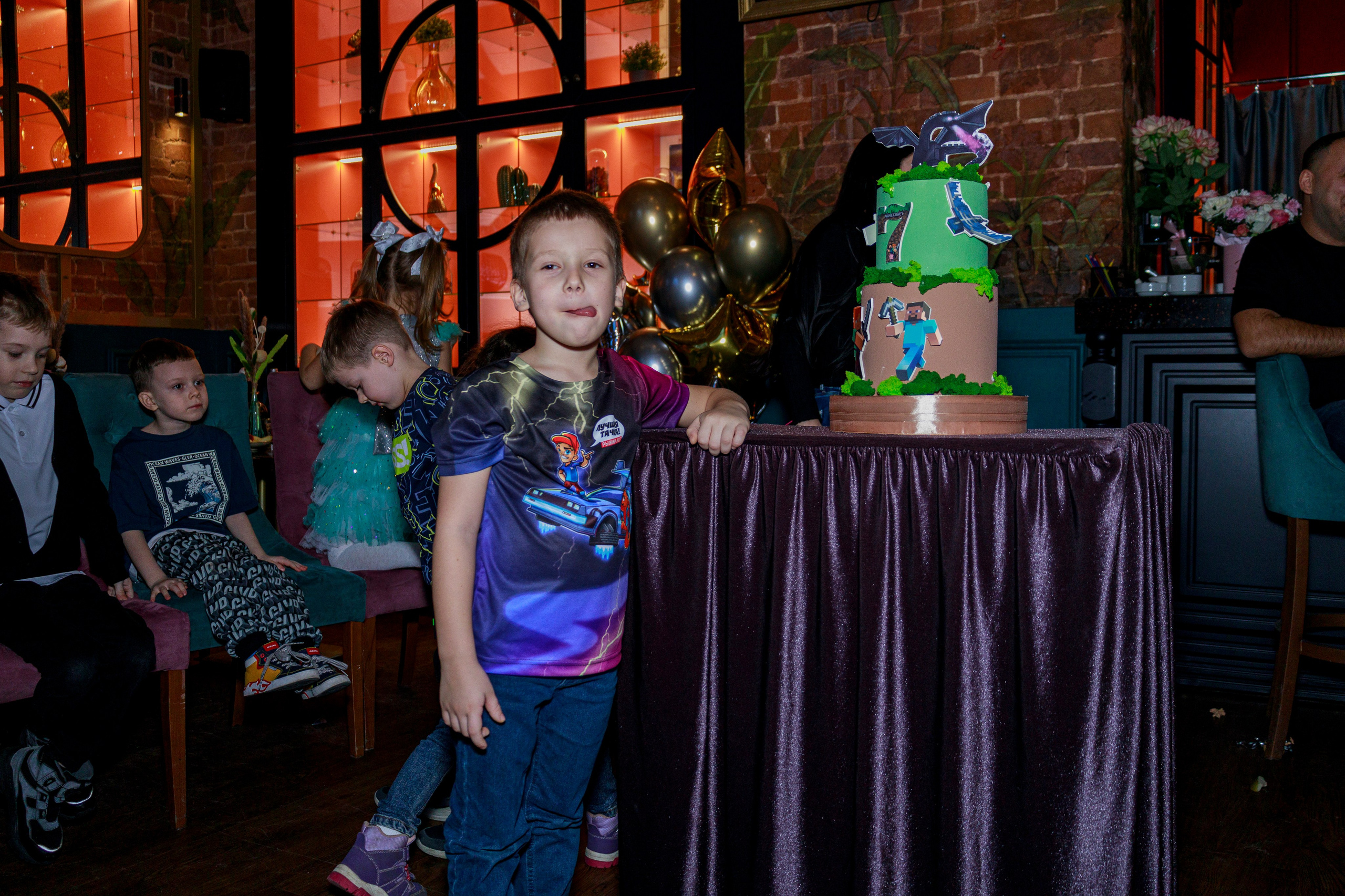 День рождение кафе. Фотограф Надршина Лилия