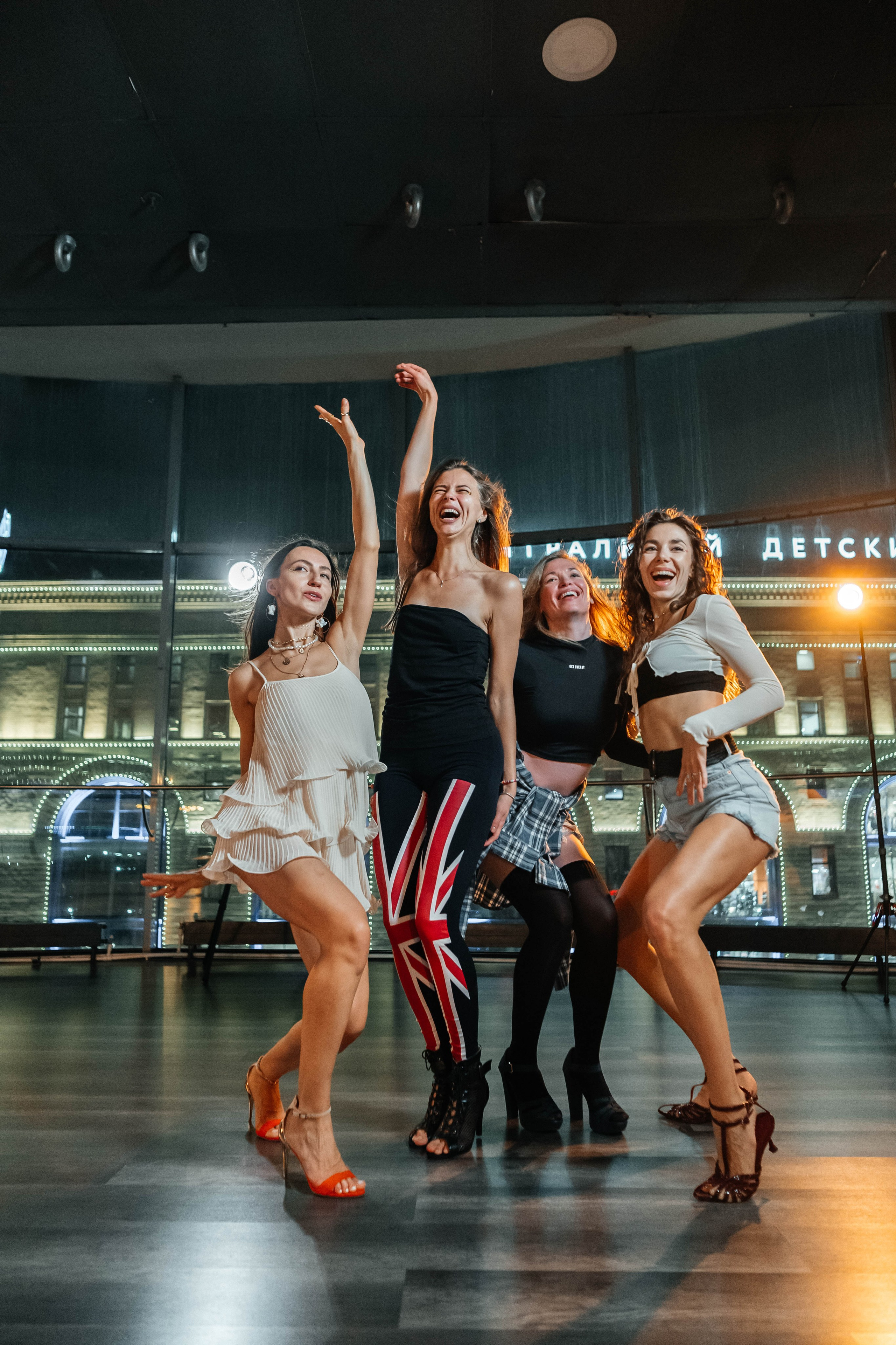 Танцы ЦДМ. Портретный фотограф Антон Гребенщиков Москва