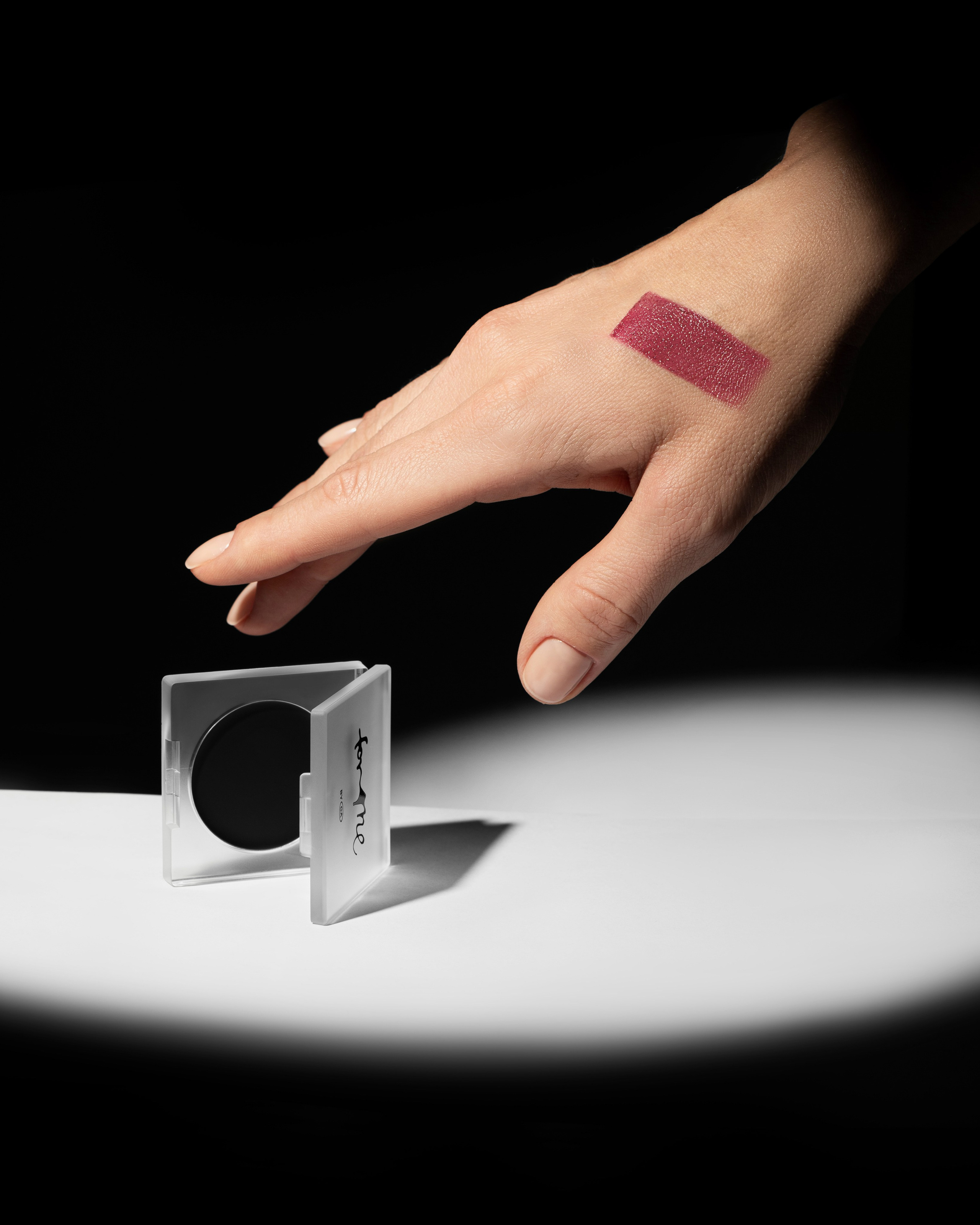 For me. Fashion фотограф и Арт директор. Санкт-Петербург и Москва