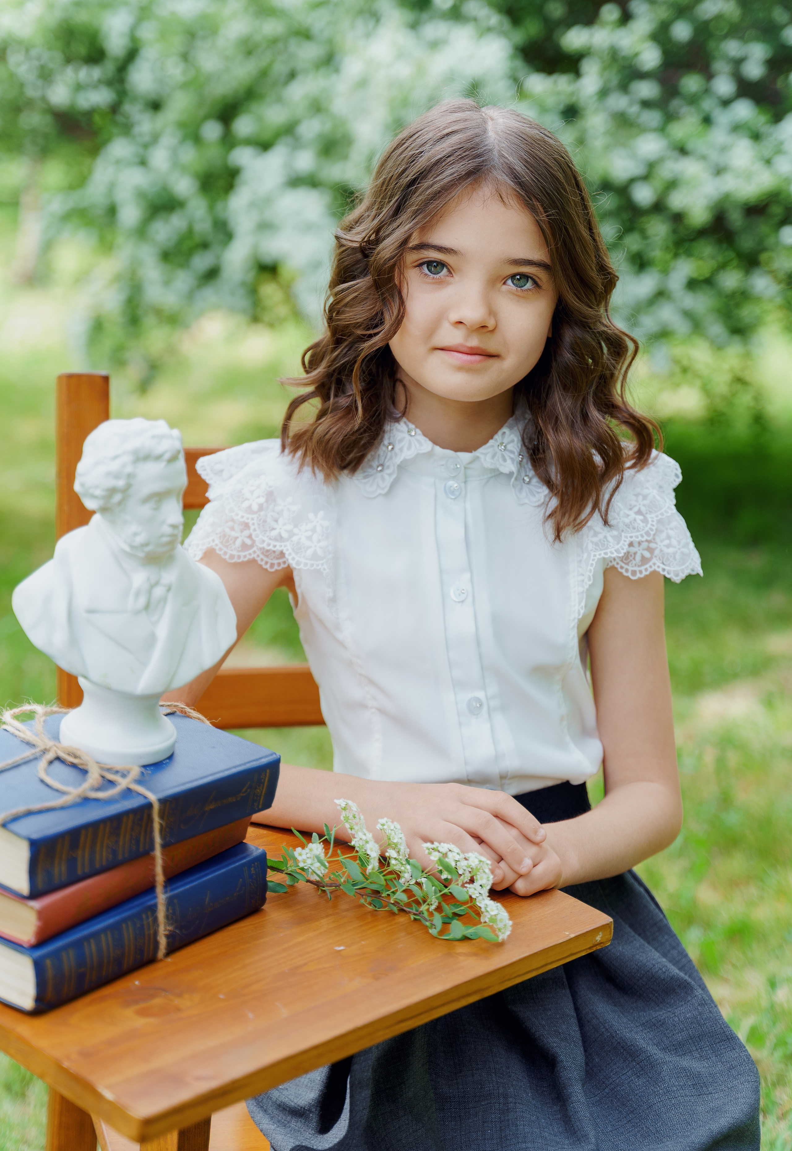 Дизайн «Лайт». Стильные выпускные альбомы и индивидуальные фотосессии в Таганроге