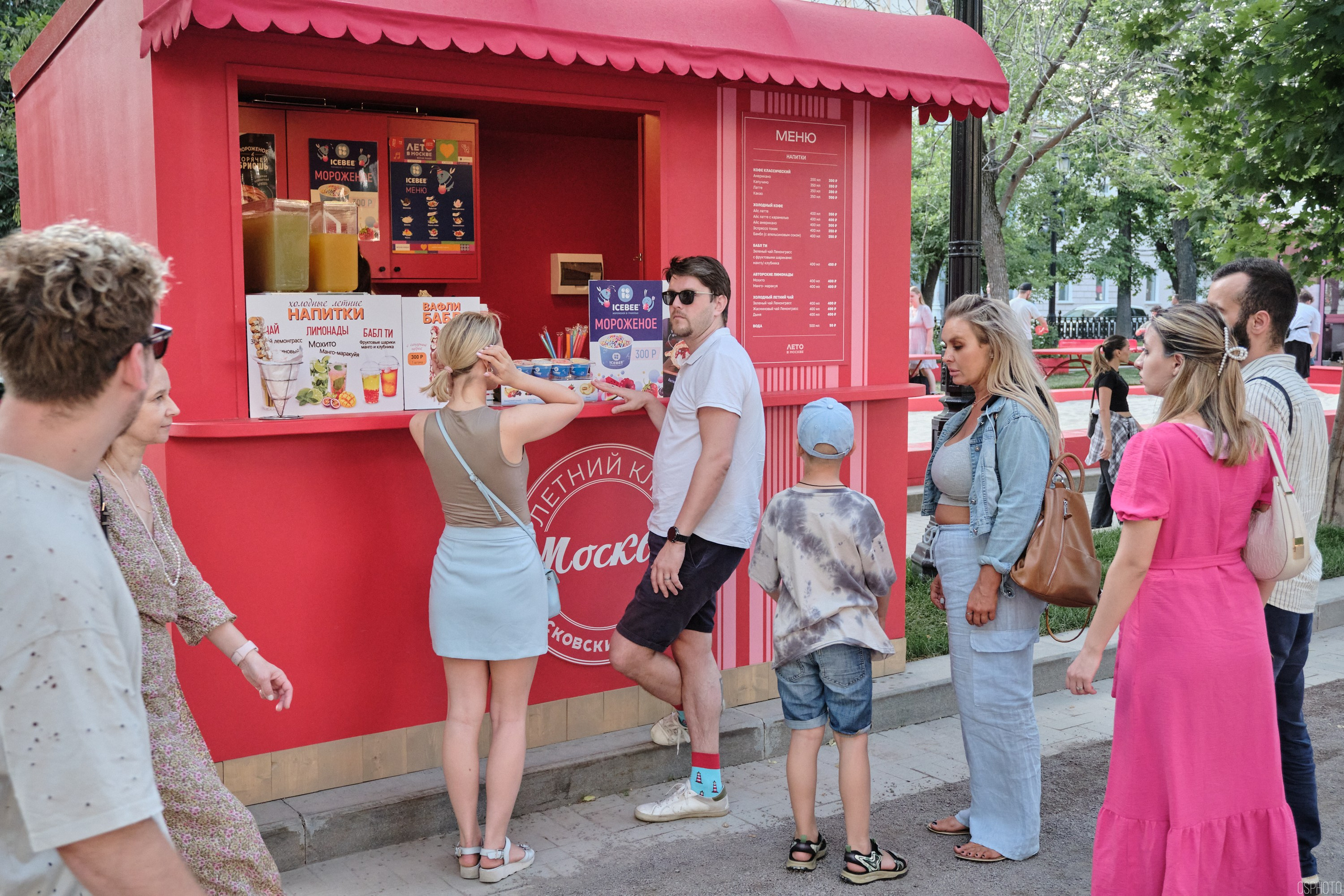 Бульвары для всех l Лето в Москве. Фотографъ Сергѣевъ. Поймать мгновеніе