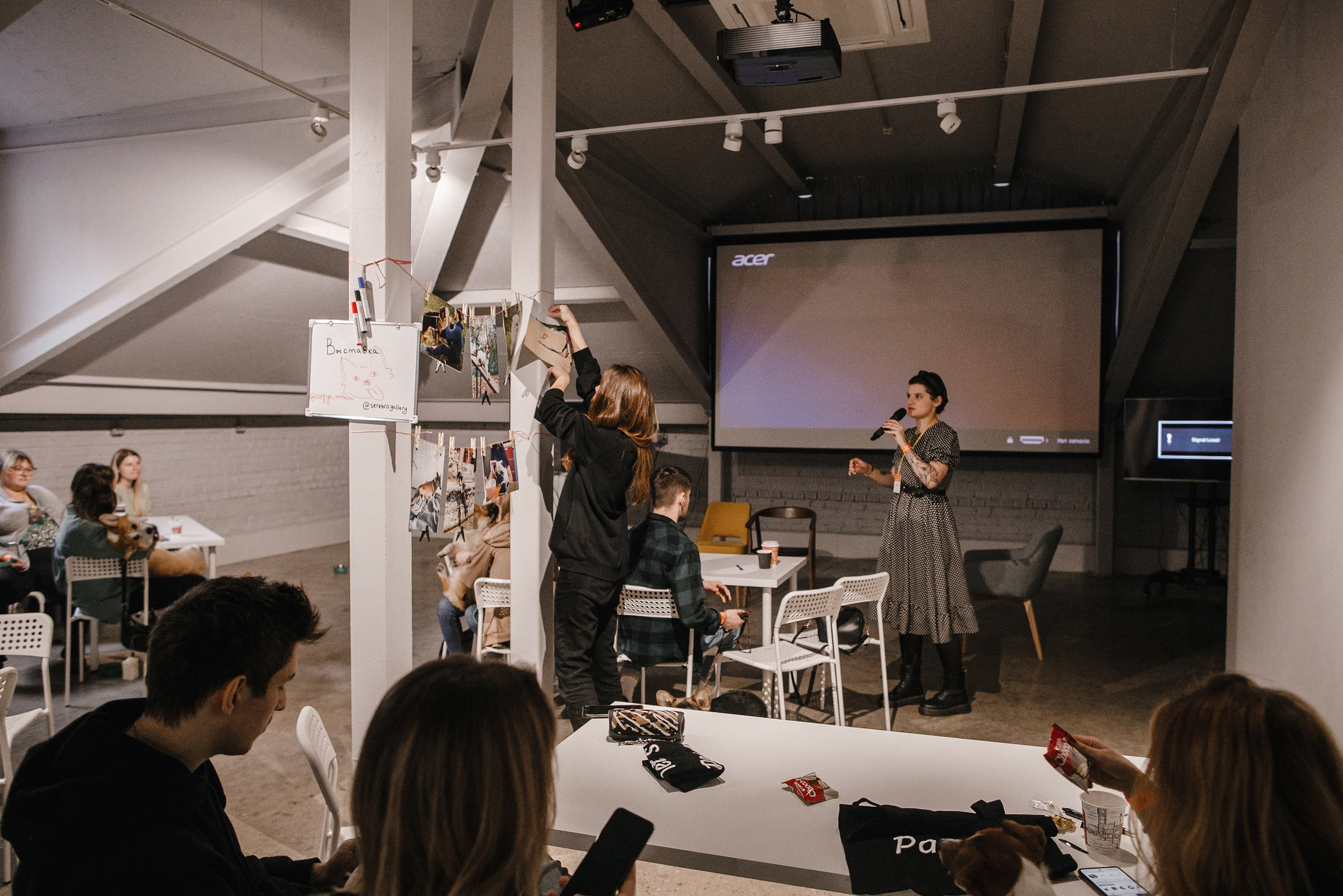 17.10.2021 // Дог-френдли день в Артплей. Фотовыставки serebro.gallery, в которых автором можешь стать ты! | Москва