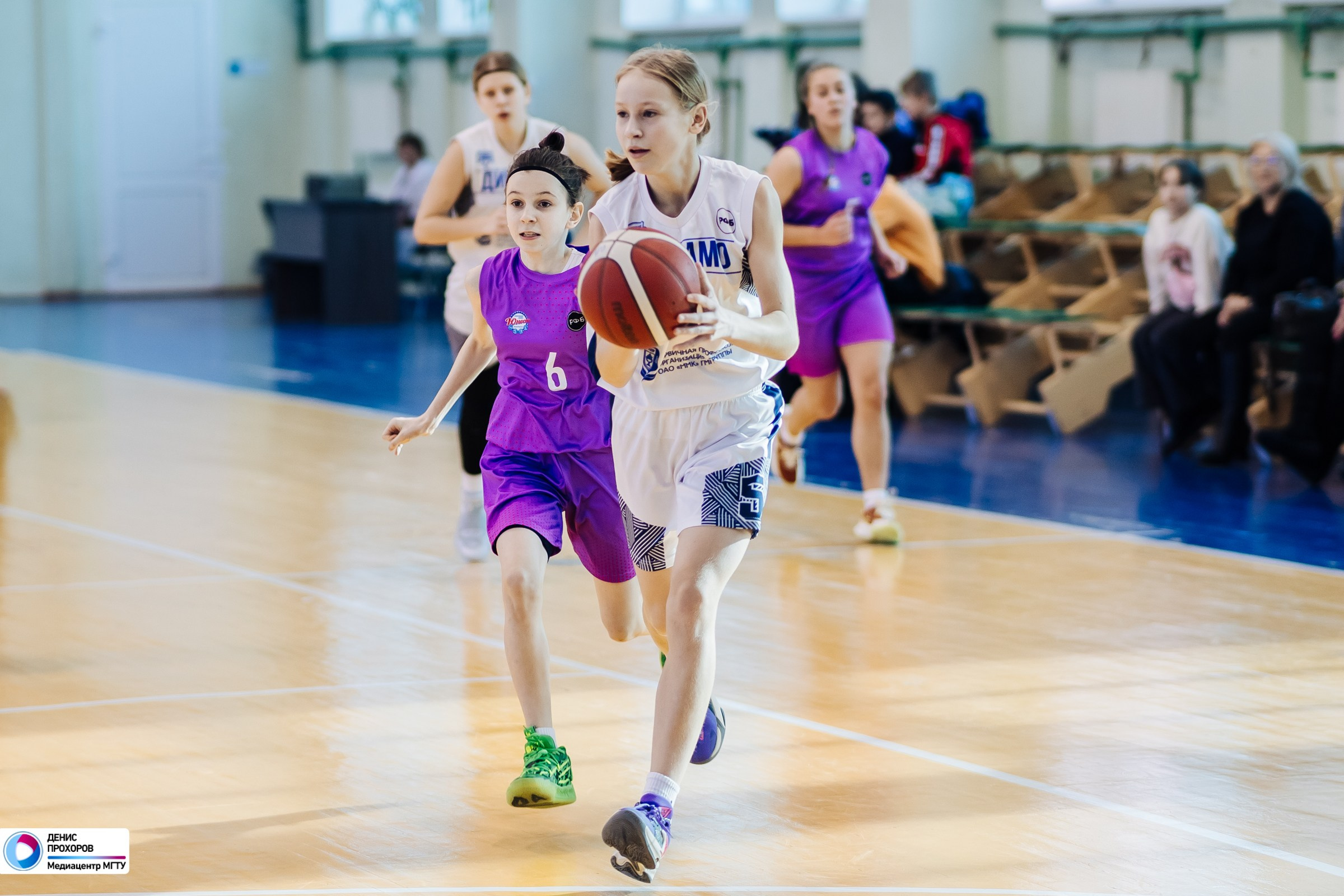 Соревнования по баскетболу среди девушек до 16 лет / 04.02.24. Денис Прохоров Фотограф в г. Магнитогорск