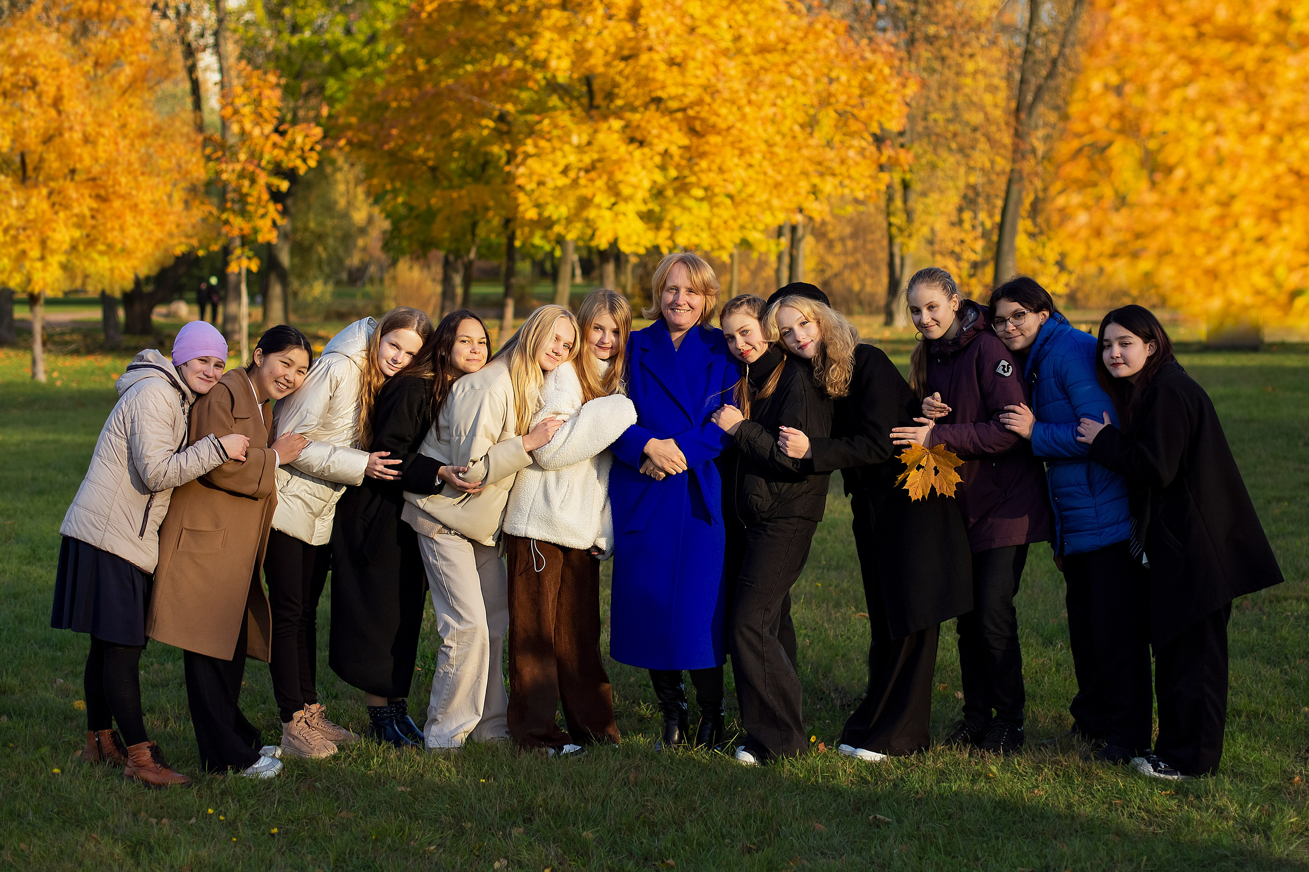 9 класс, осенняя фотопрогулка. Семейный фотограф Любовь Саркеева