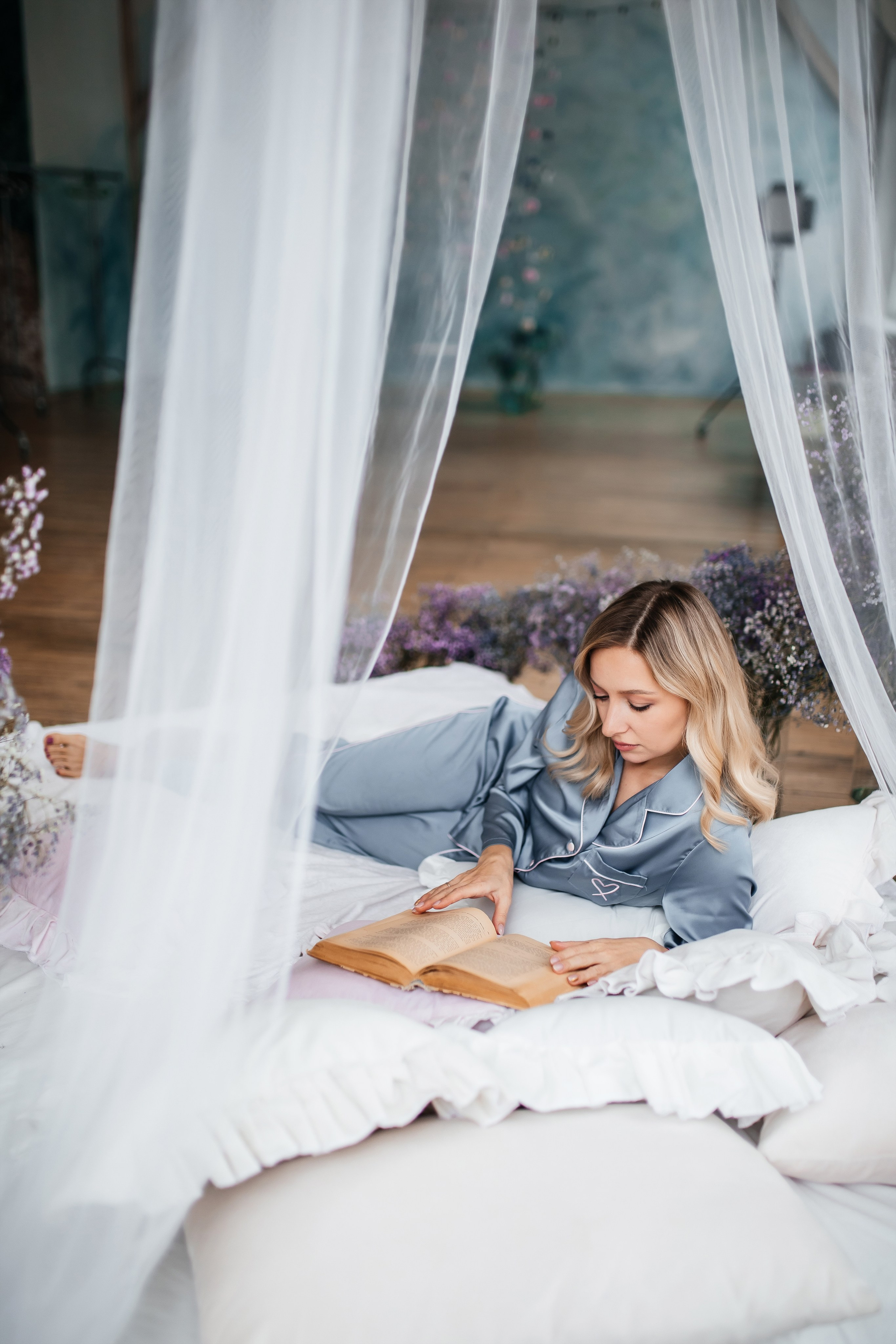 Цветы. Анастасия Давыдова