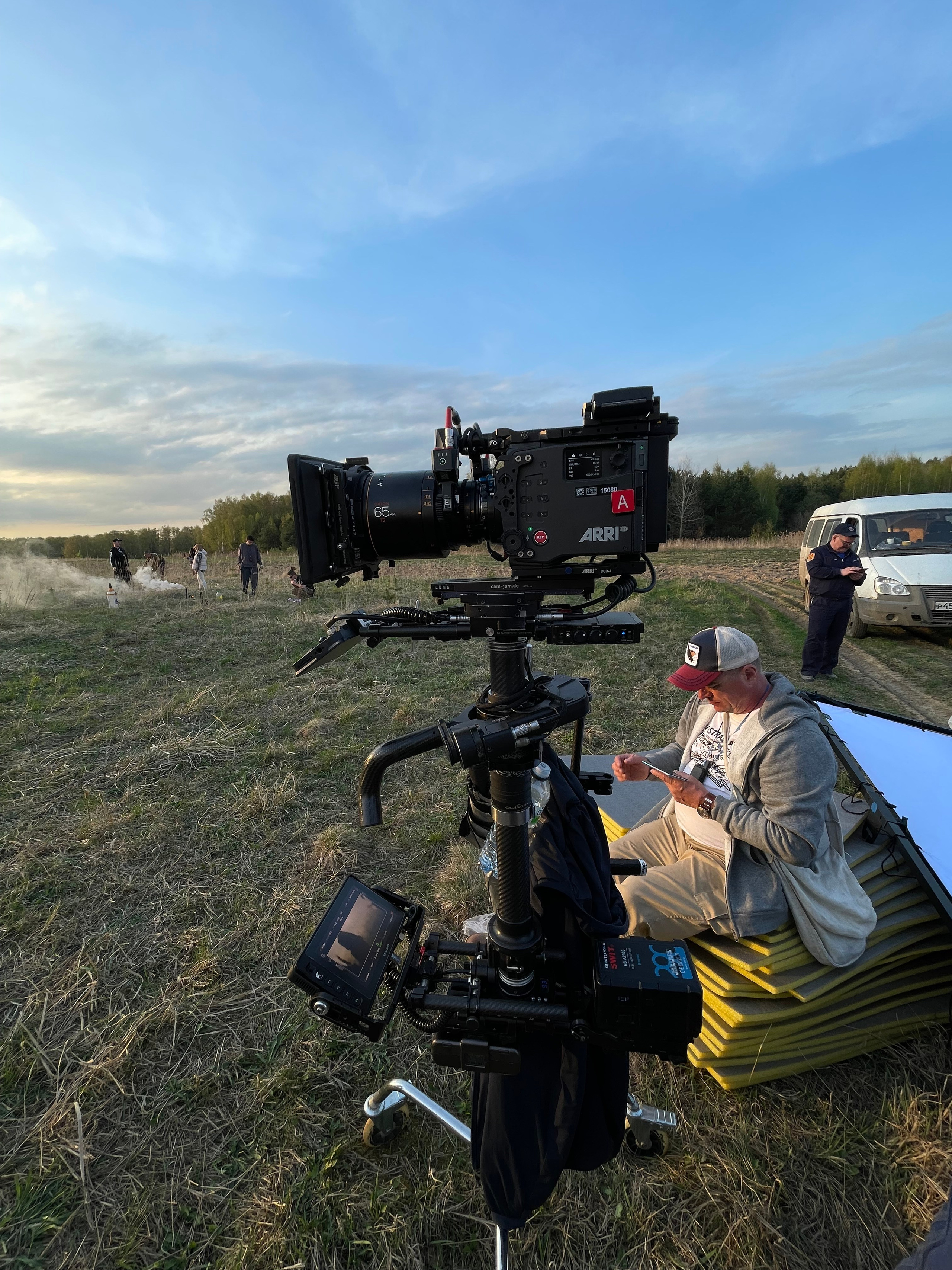 BACKSTAGE GALLERY. «MAK FLAME»