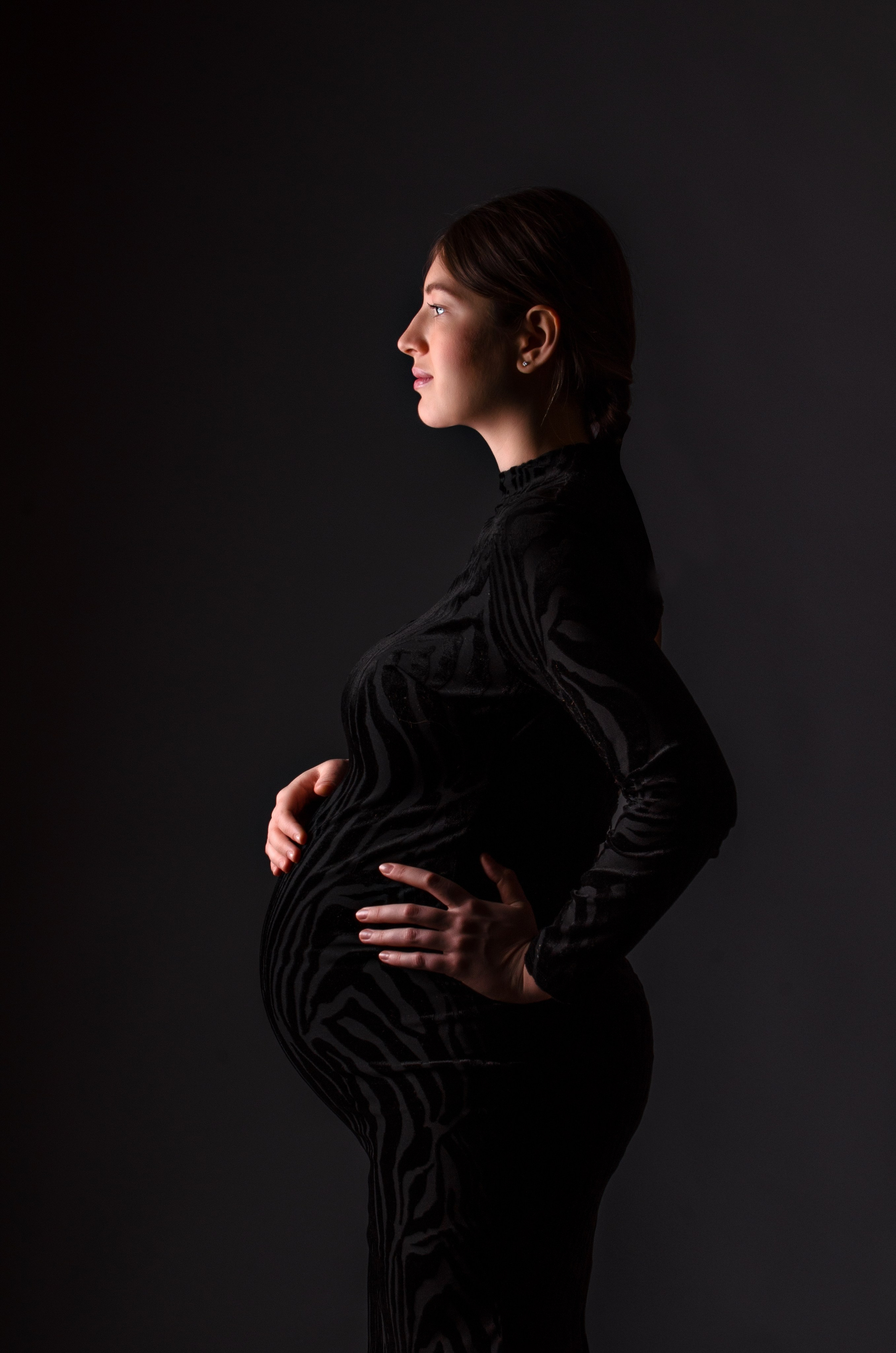 Беременность. Индивидуальные, семейные, студийные съемки в Серпухове и за пределами