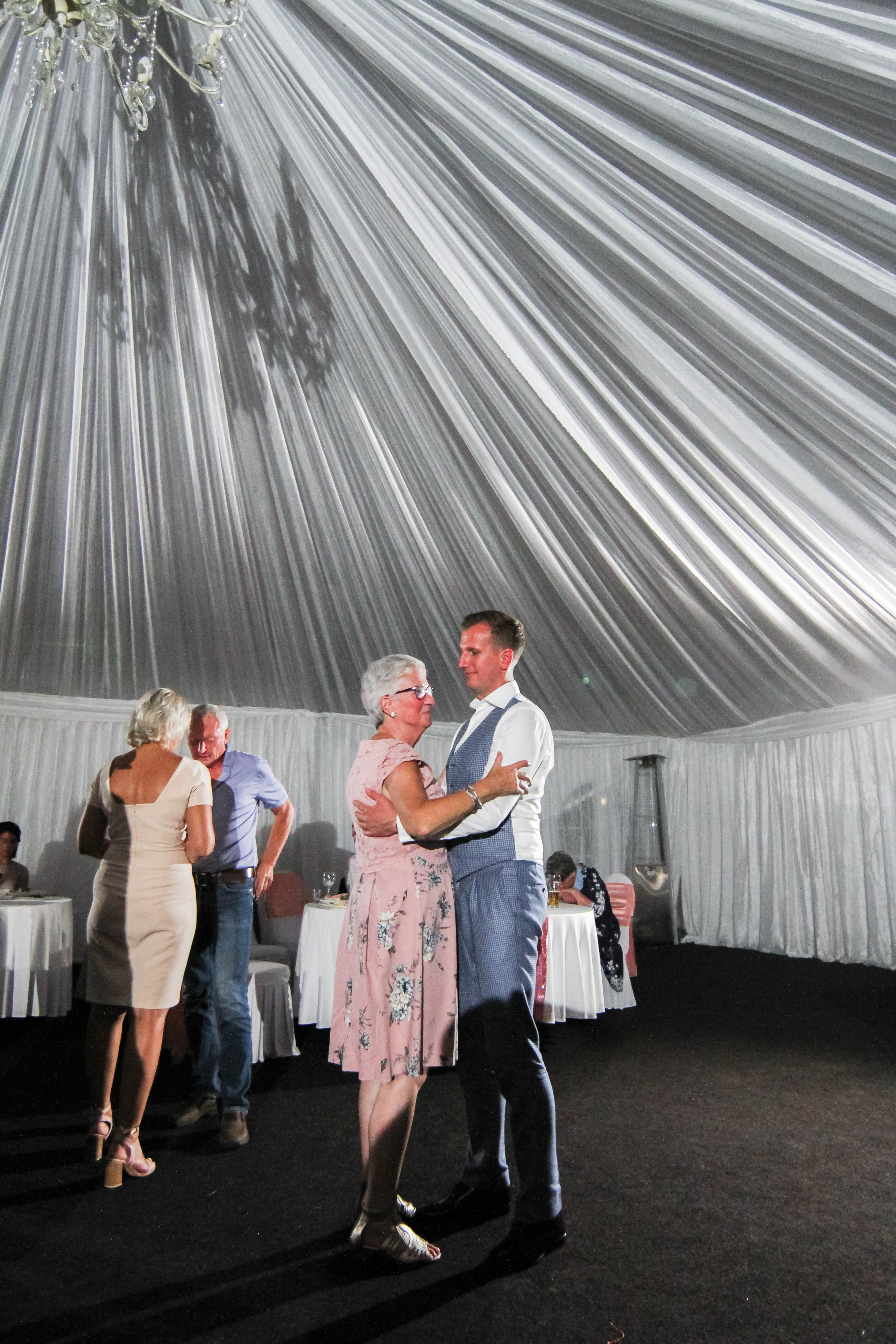 Свадебная фотосессия Екатеринбург. Фотограф Екатеринбург Елена Минина