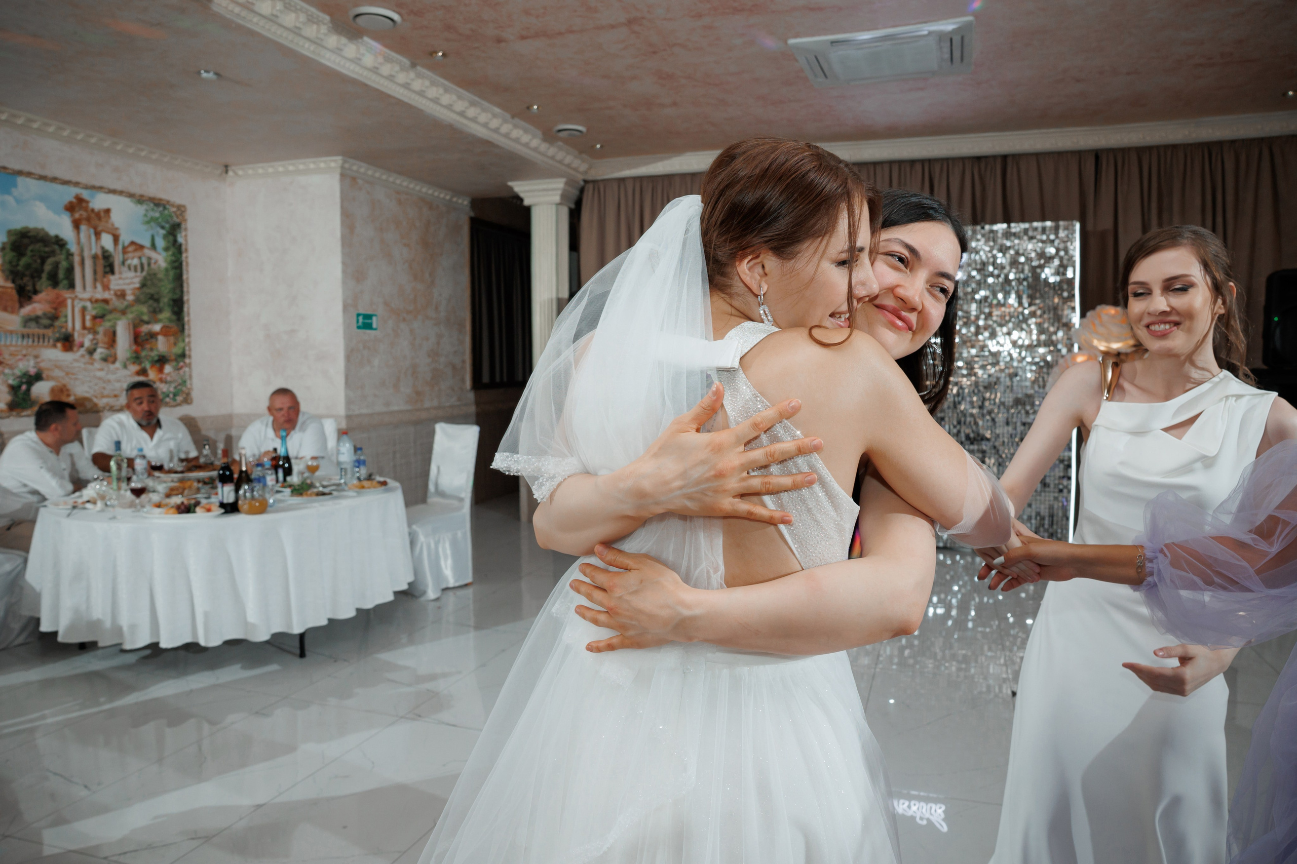 ЗАГС Бутово и Остафьево. Свадебный и репортажный фотограф (Москва, Королев и другие)