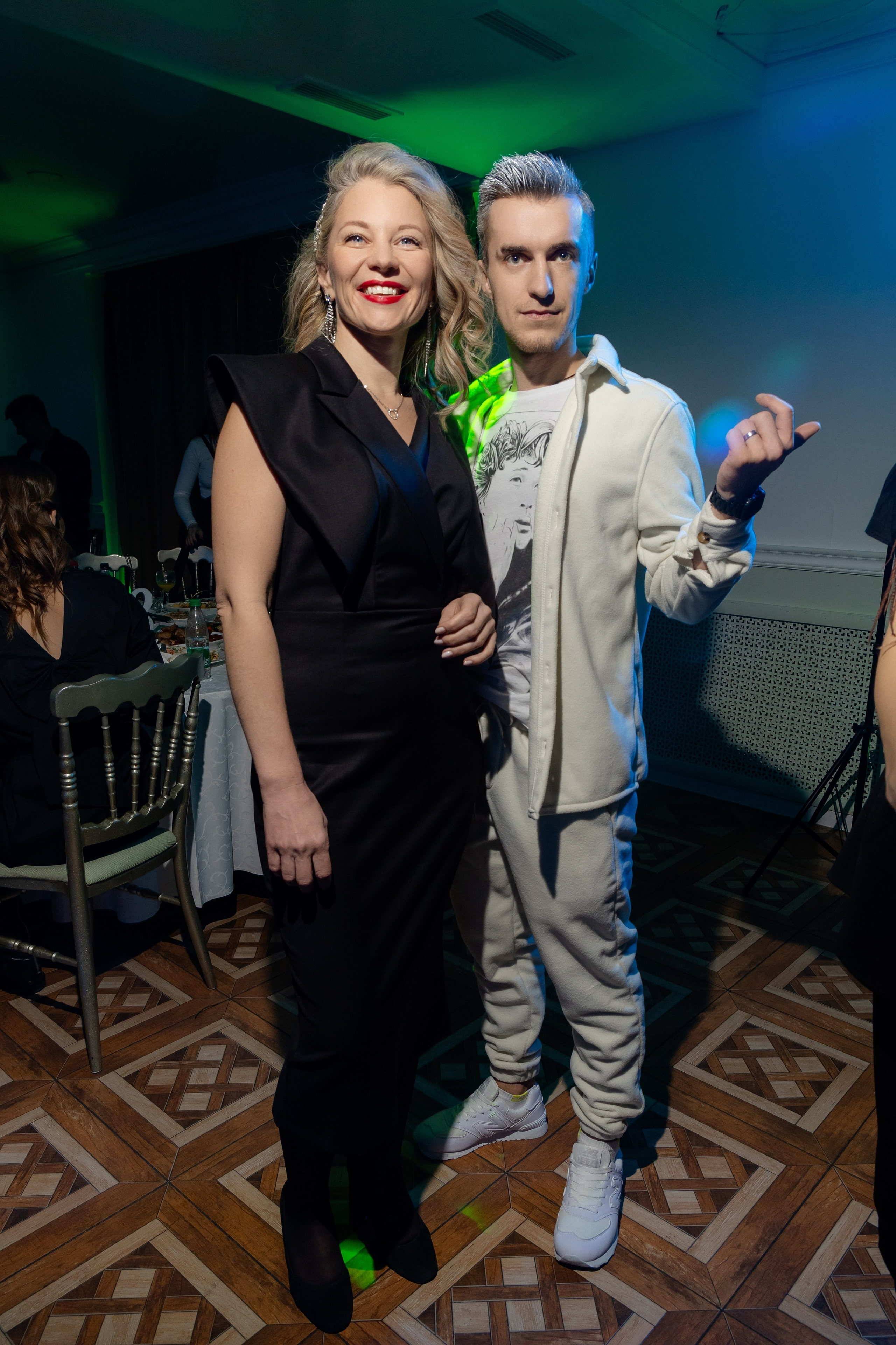 Корпоративная фотосъемка для кафе GARAGE | Новый год 2025 | Минск. Свадебный фотограф в Минске/Беларуси Сергей Спиридонов