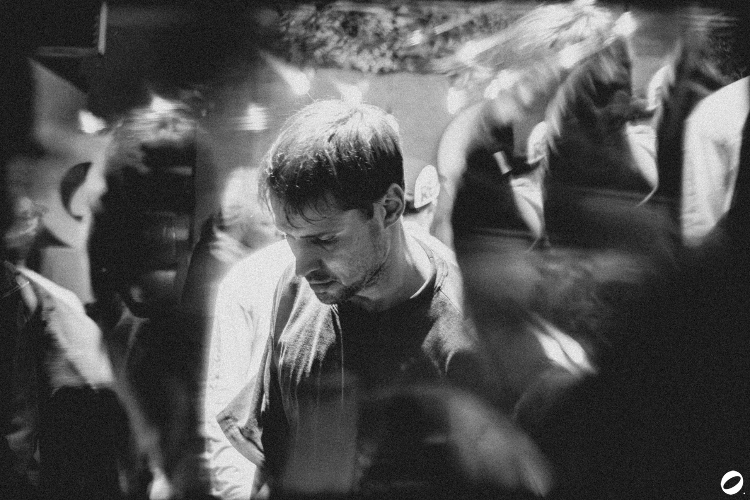 ODD.CLUB 04/04 (@youlovebu). Соня бу тебя сфоткала