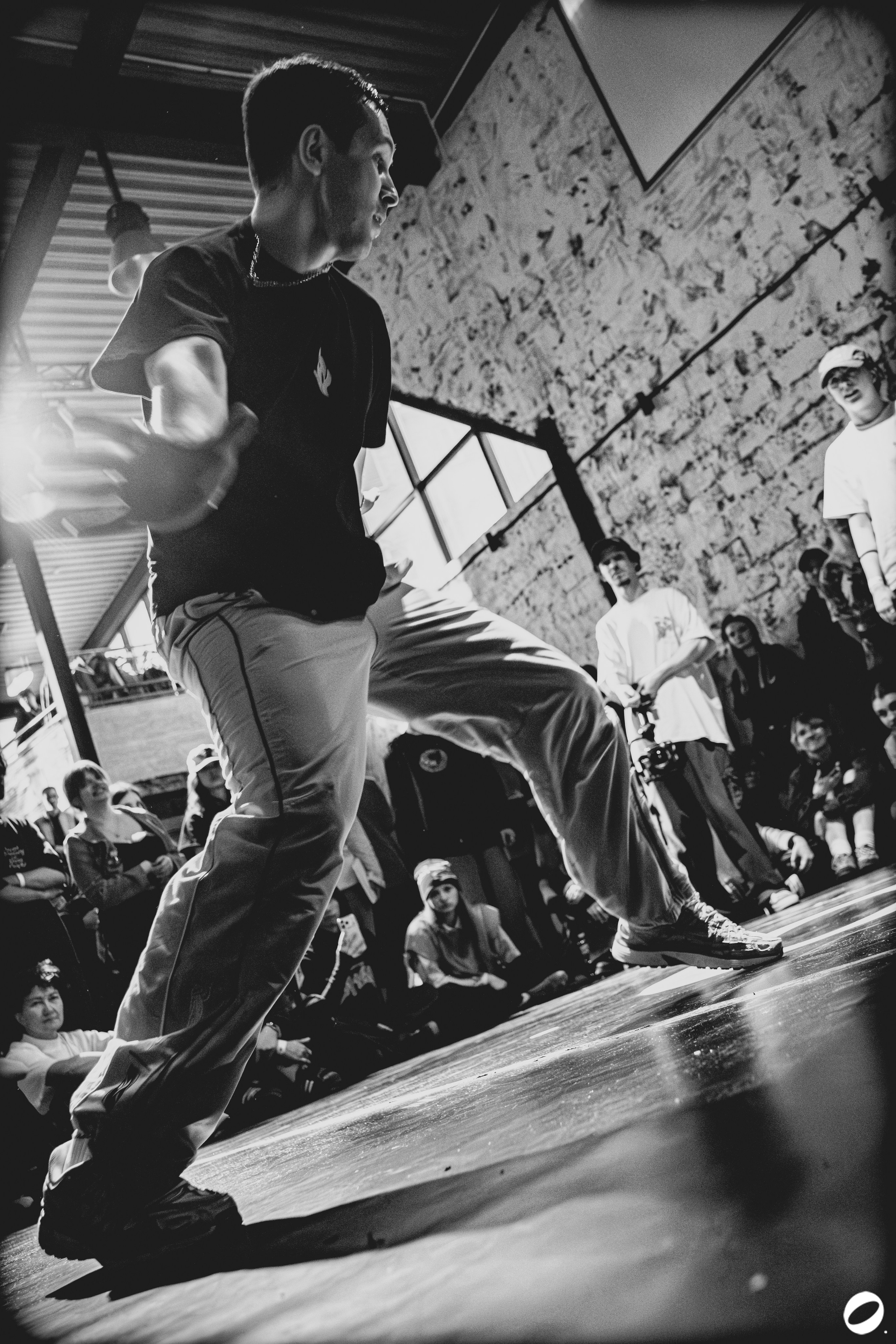 ODD.CLUB 04/04 (@youlovebu). Соня бу тебя сфоткала