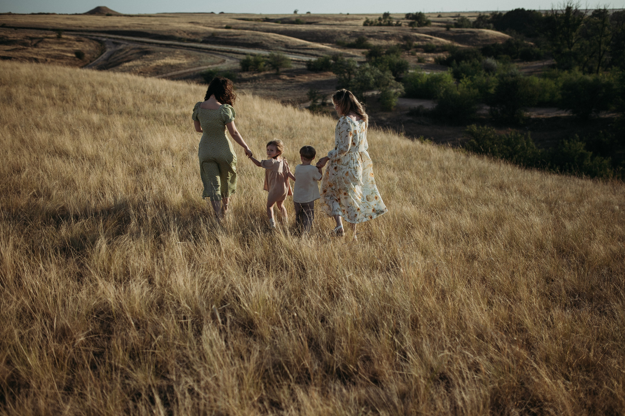 Наташа, Степа, Василиса, Лера. Www.ostermiller.ru