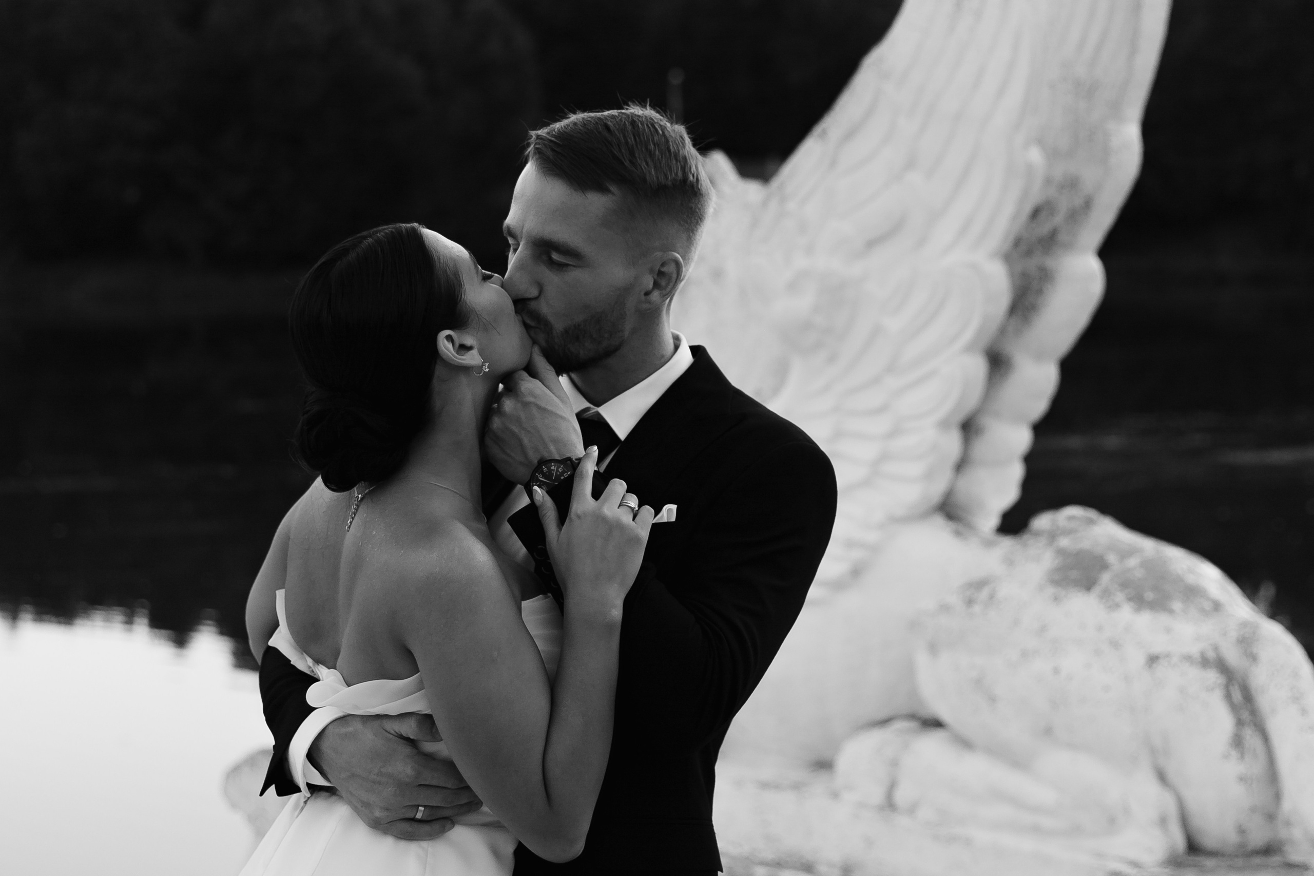 31.08.2024. RETOUCH-HOUSE