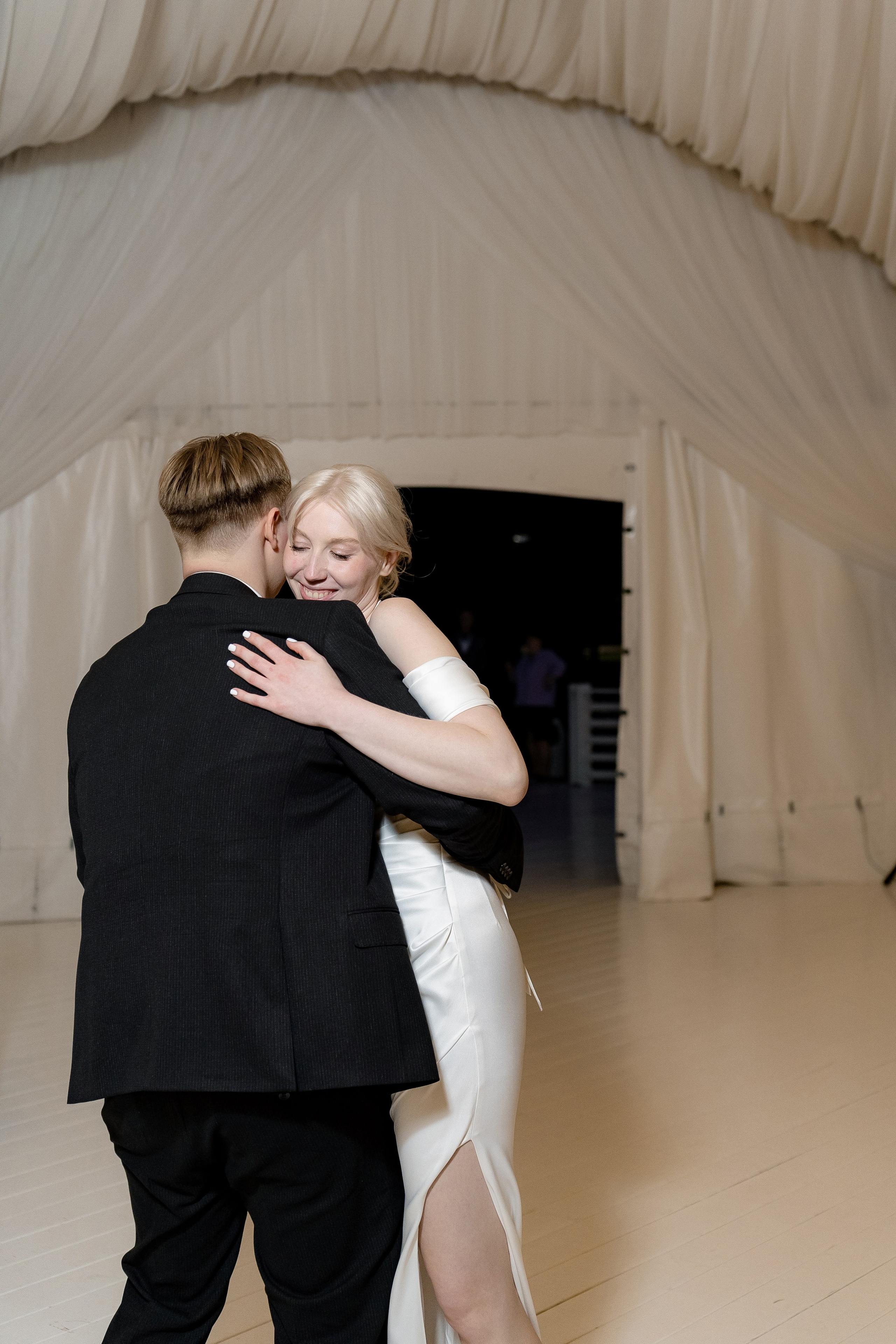 Владимир & Яна. RETOUCH-HOUSE