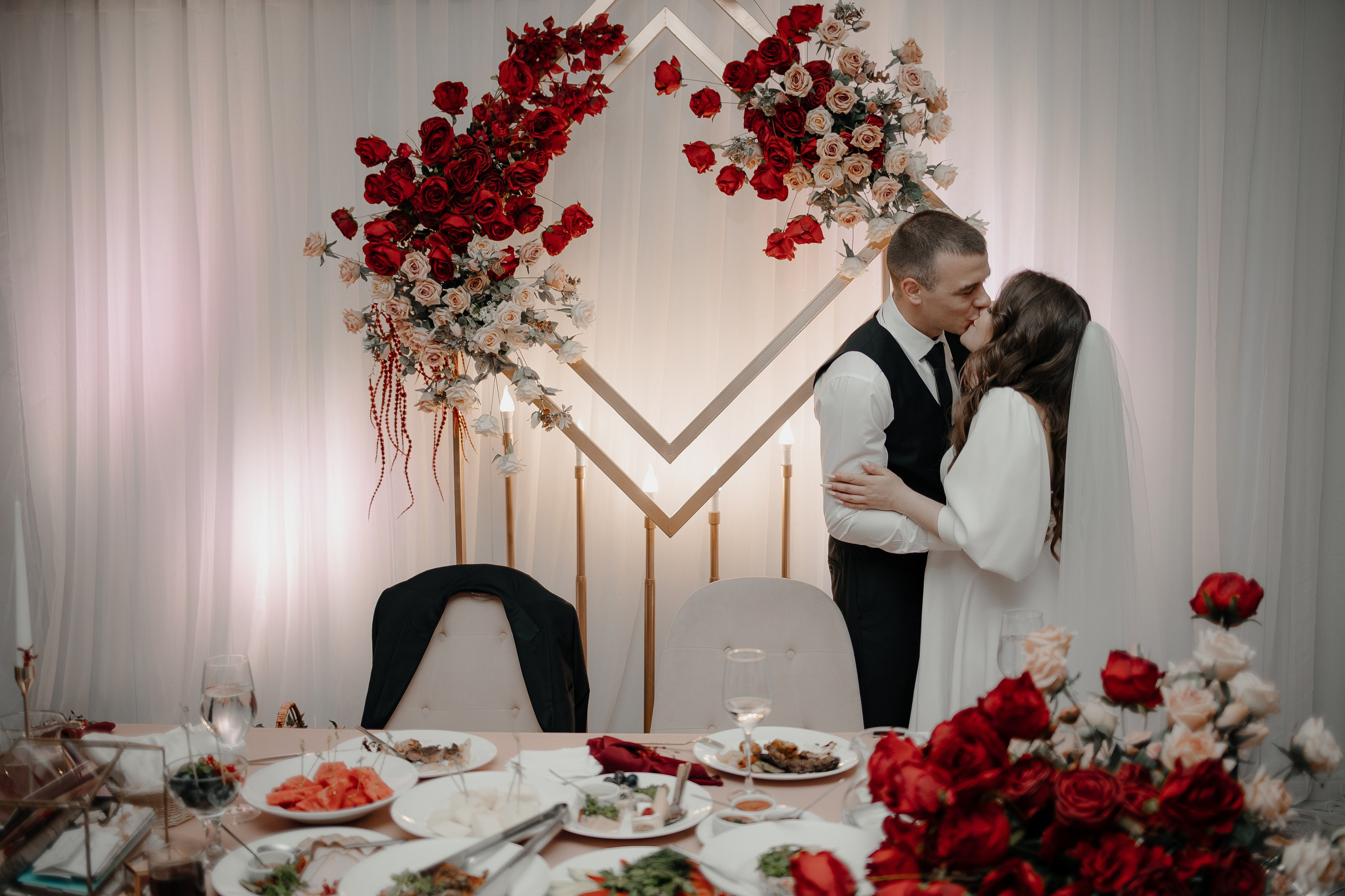 24.08.2024. RETOUCH-HOUSE