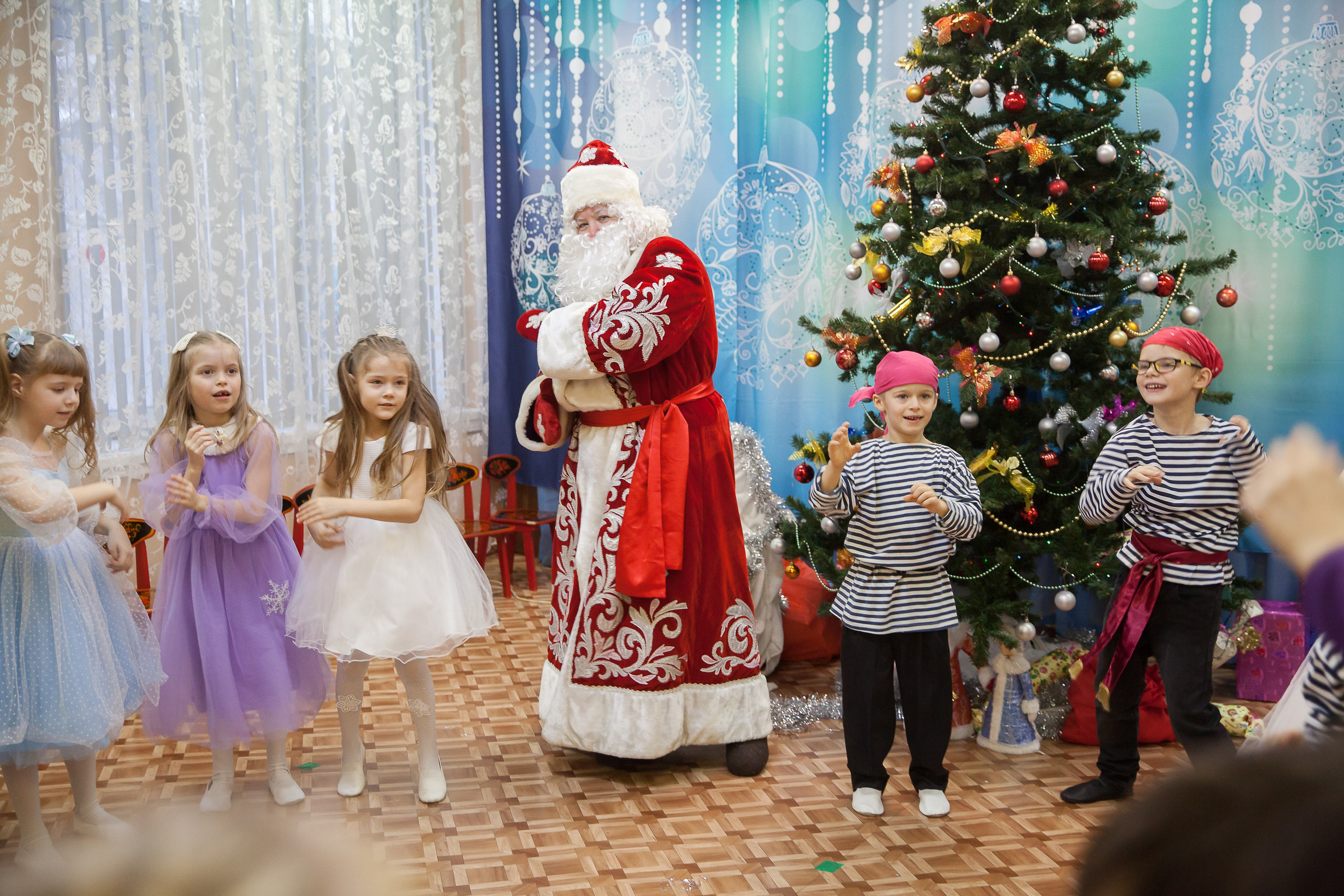 Новый Год 1508. Выпускные альбомы Москва. Фотограф Шукурова Кристина